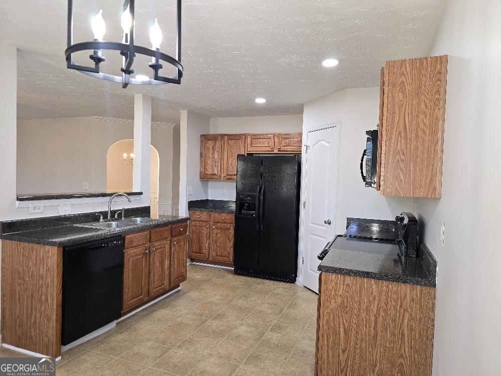 7419 Garnet Drive Property Photo 2