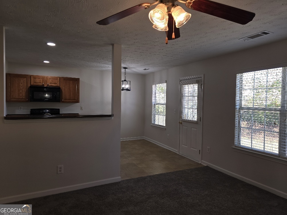 7419 Garnet Drive Property Photo 9