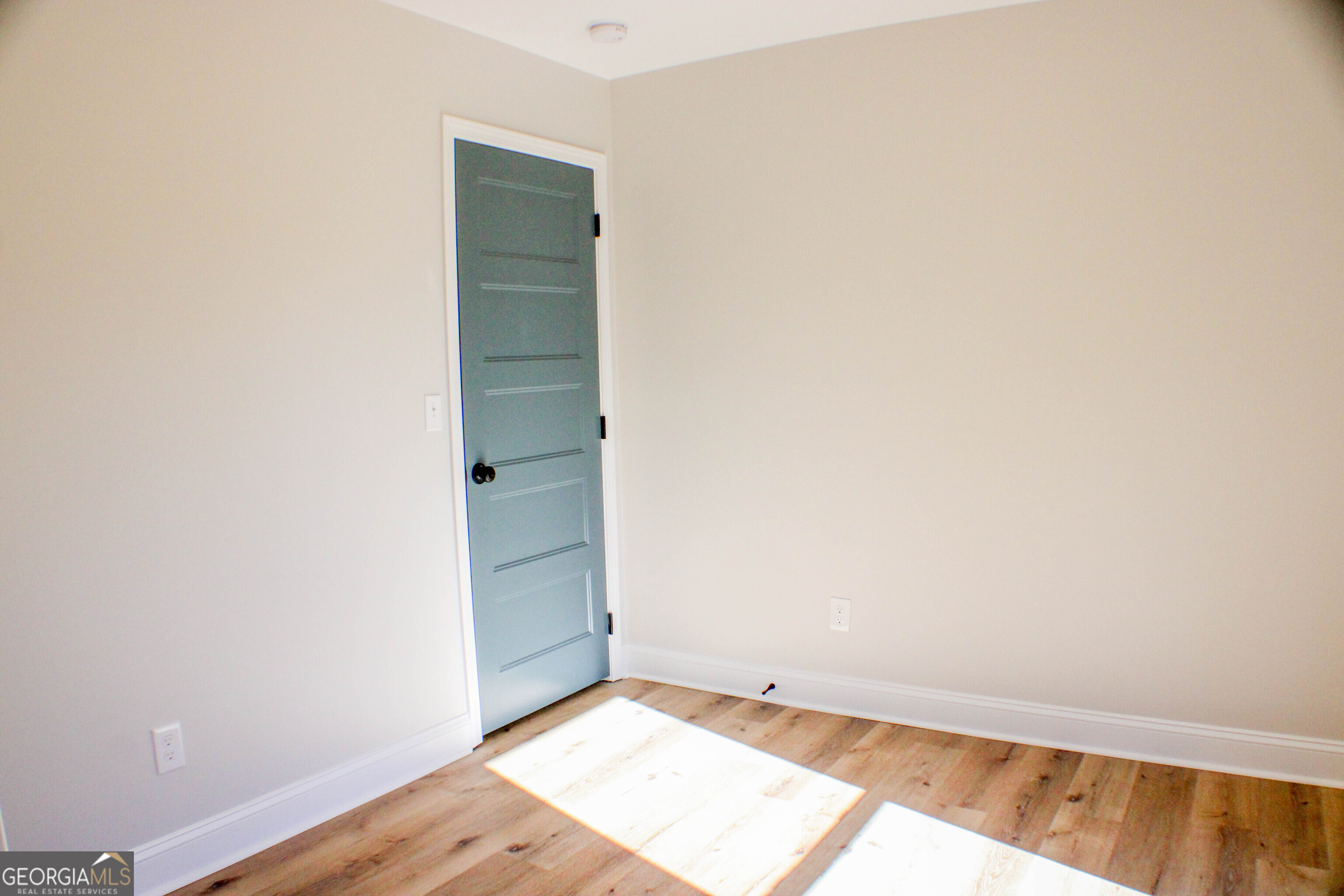 604 Pennington Avenue Property Photo 14