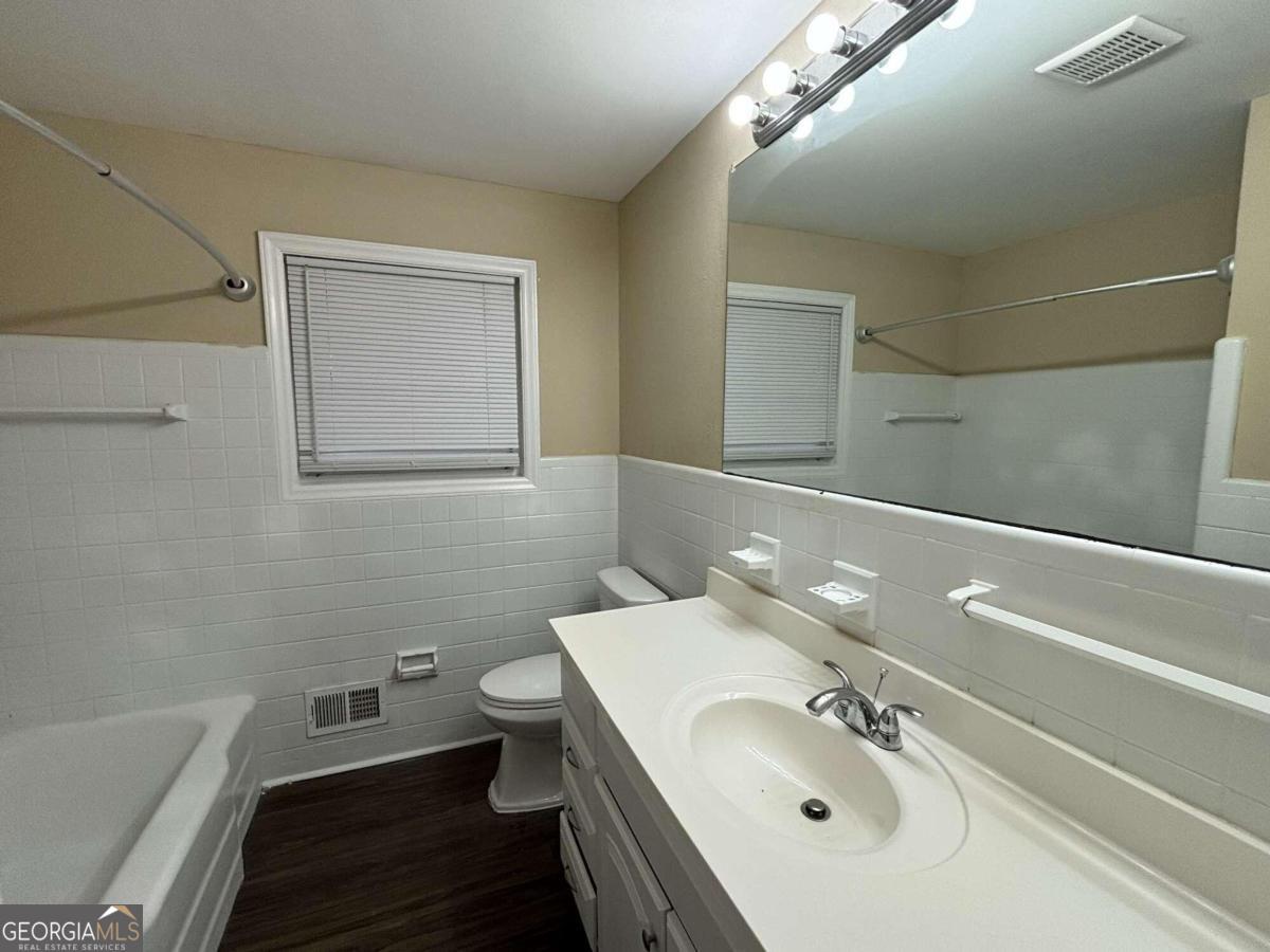2820 Arlington Road Property Photo 16
