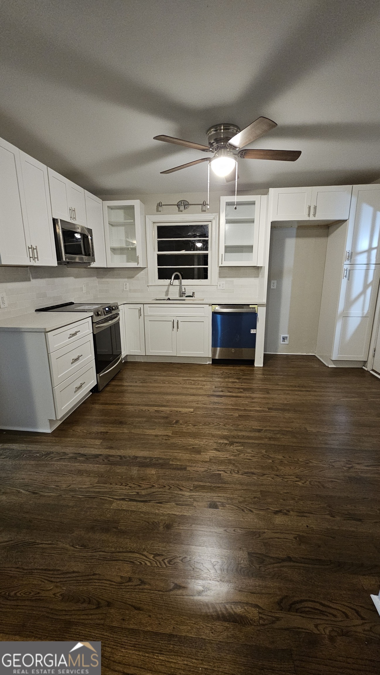 1080 Laboon Road Property Photo 5