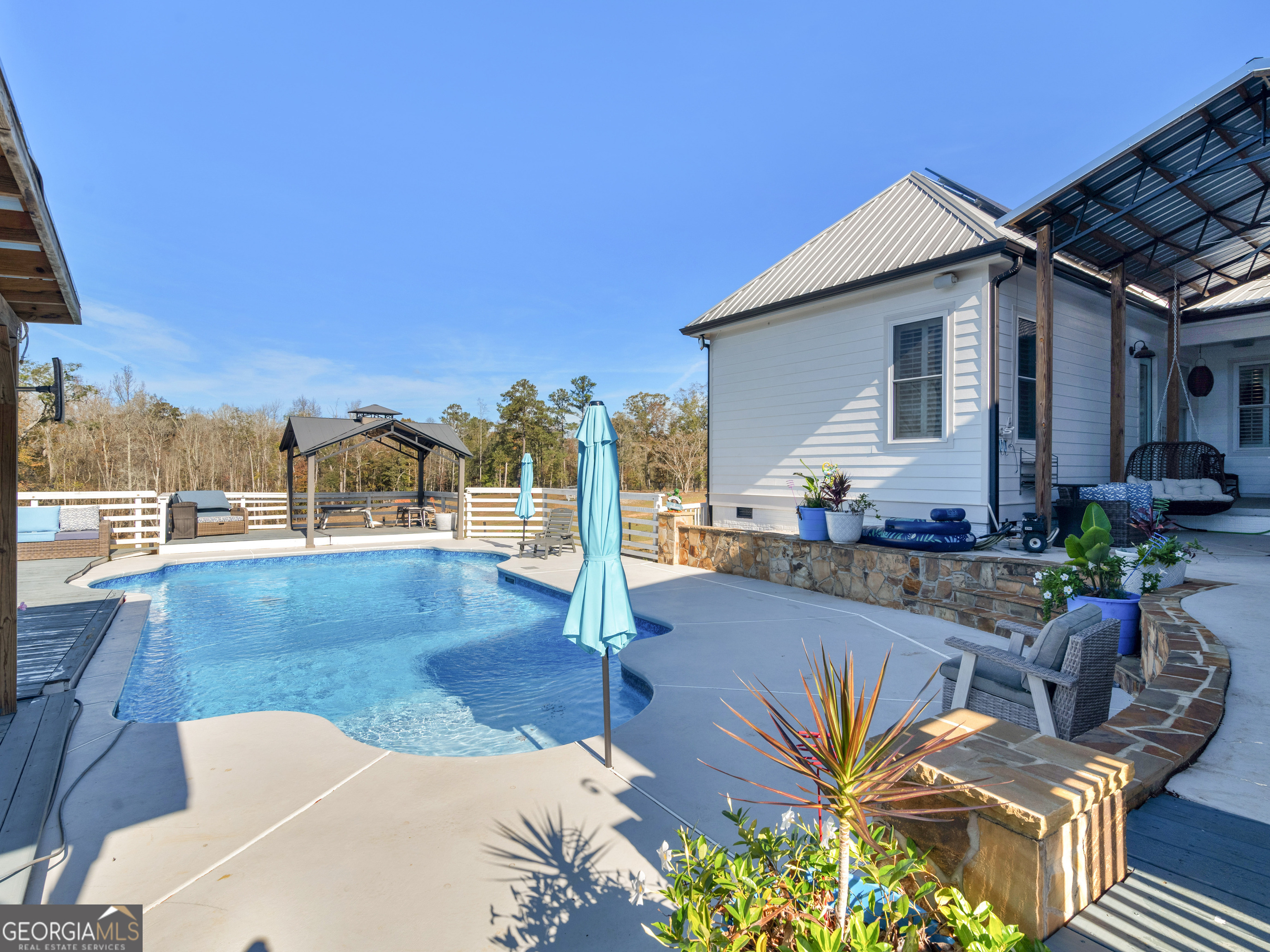 320 Buck Creek Road Property Photo 7
