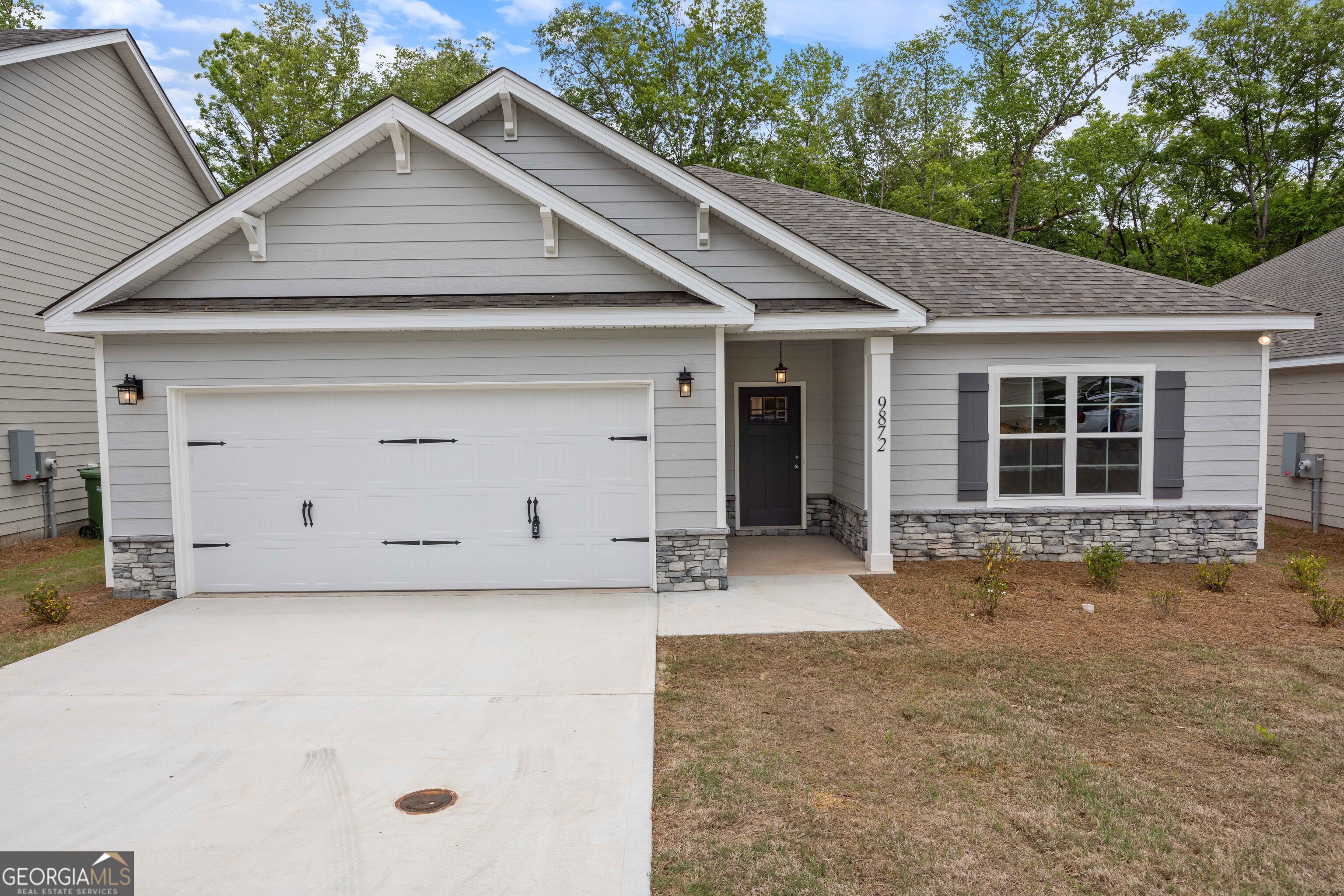 9872 Paddock Court Property Photo 1