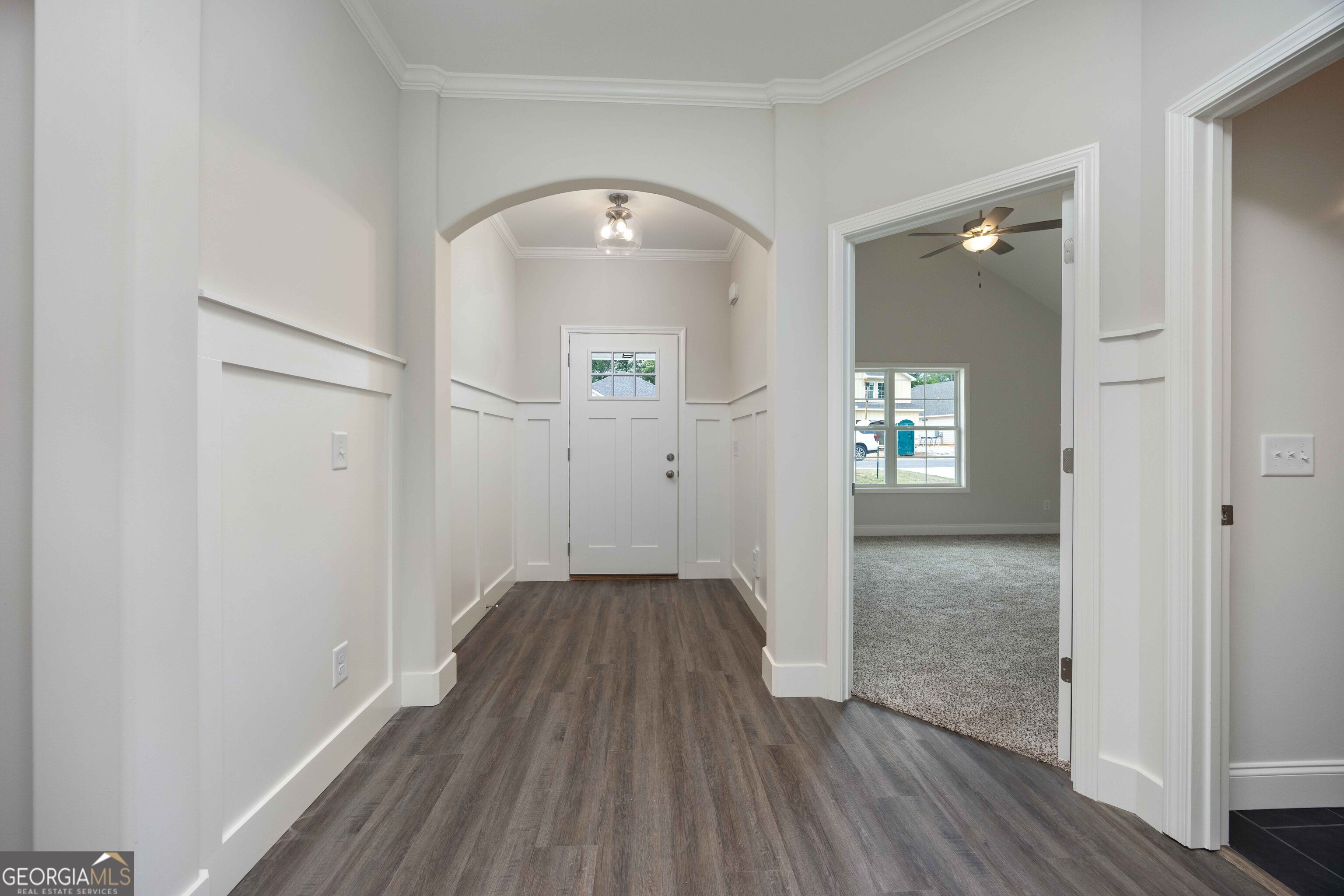 9864 Paddock Court Property Photo 2