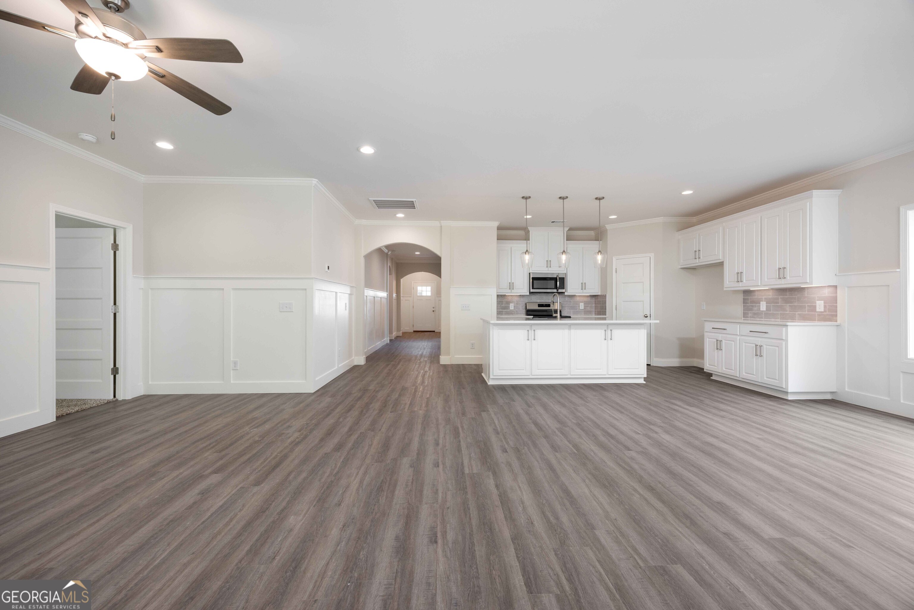 9864 Paddock Court Property Photo 9