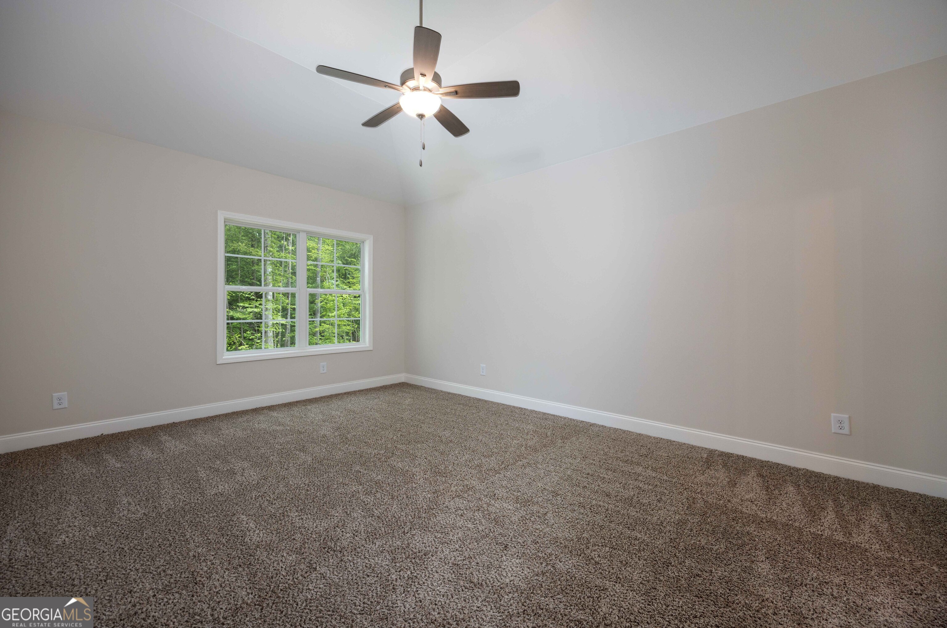 9864 Paddock Court Property Photo 15