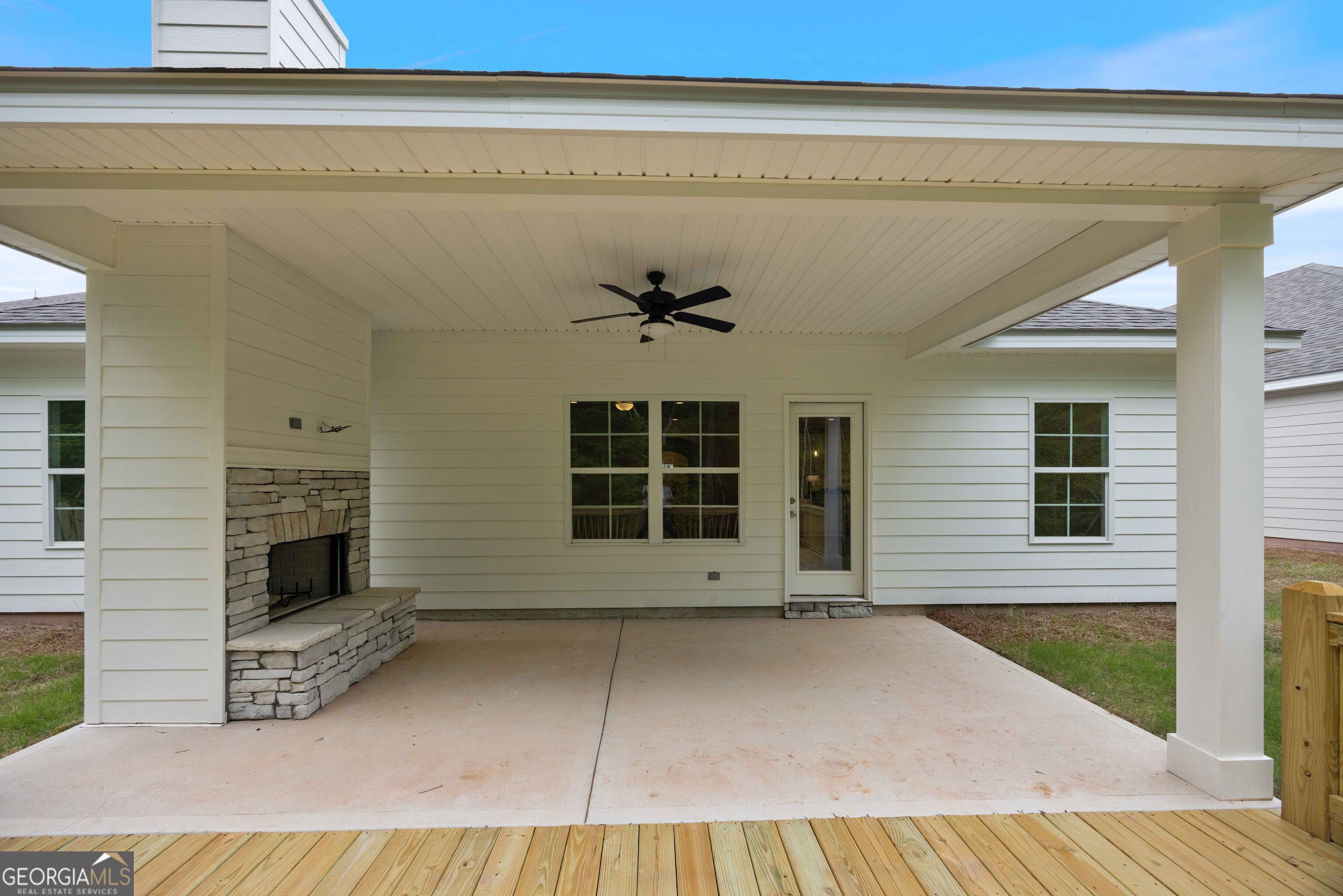 9864 Paddock Court Property Photo 18