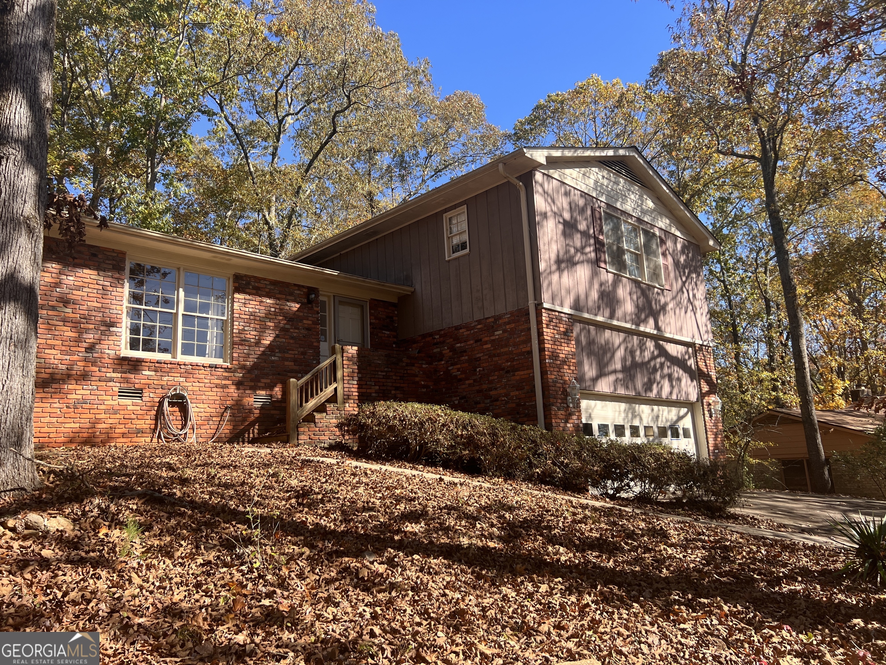 345 Caldwell Circle Property Photo 2