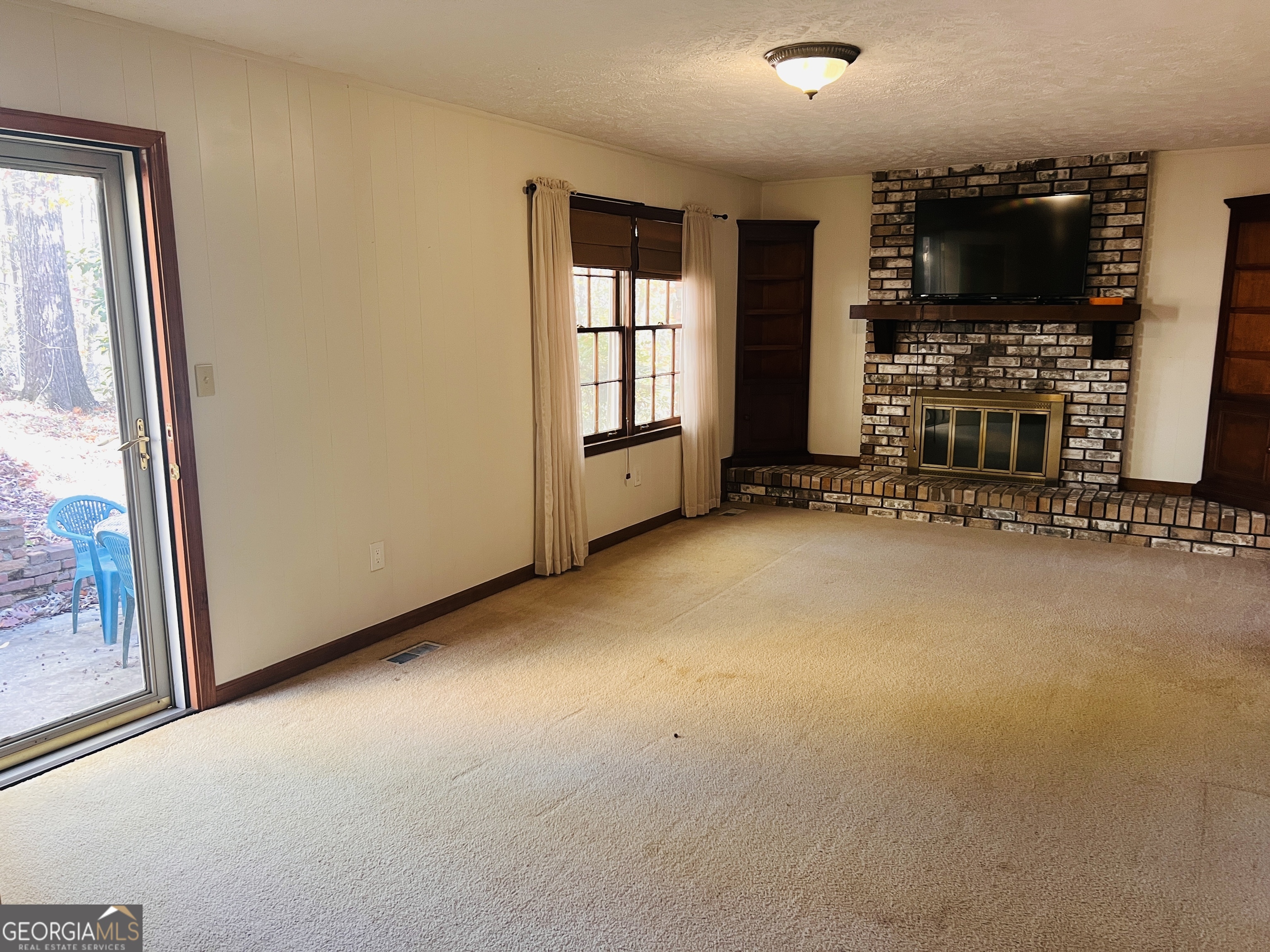 345 Caldwell Circle Property Photo 9