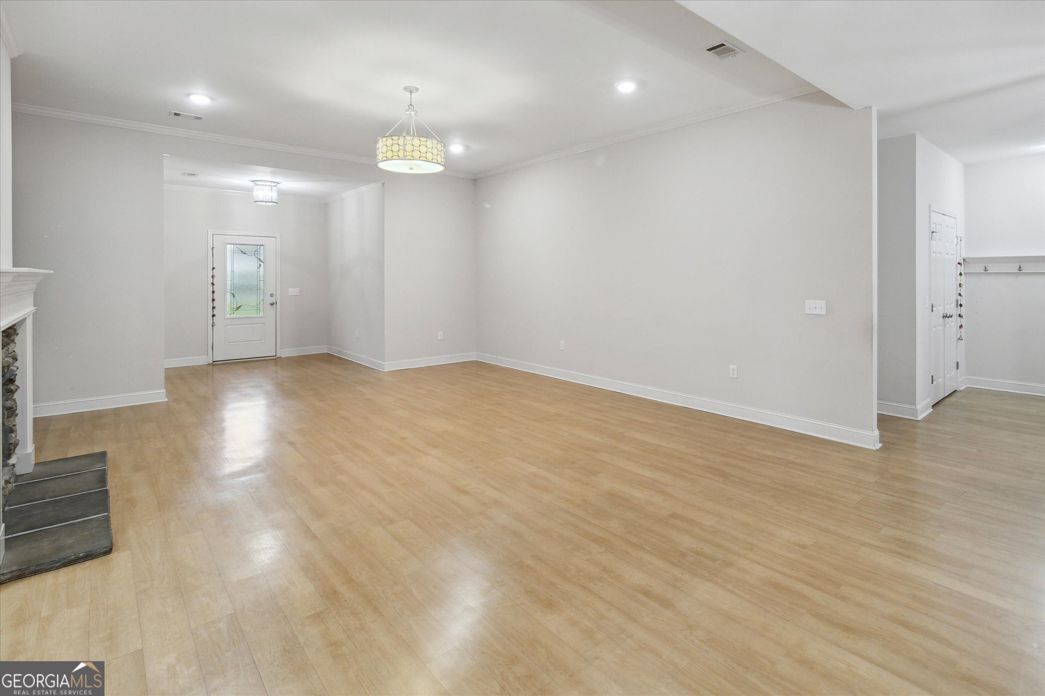 3065 Mccall Boulevard Property Photo 6