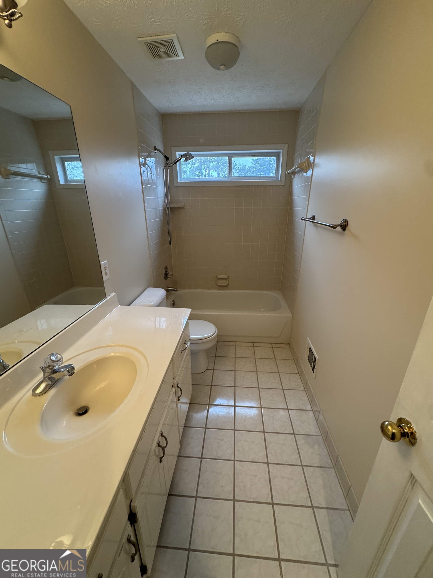 143 Tracy Lane Property Photo 17