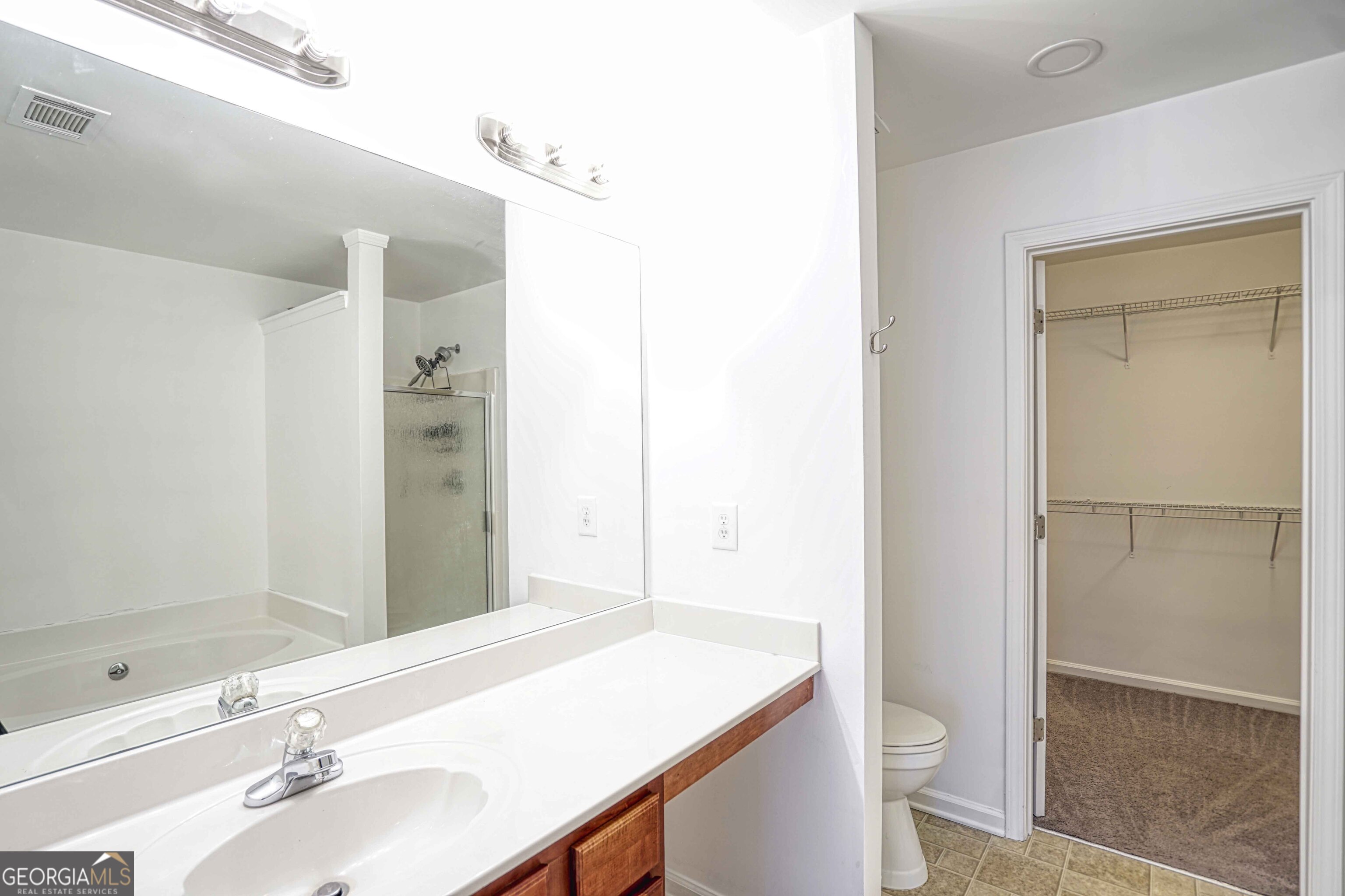 2158 Executive Drive Property Photo 33
