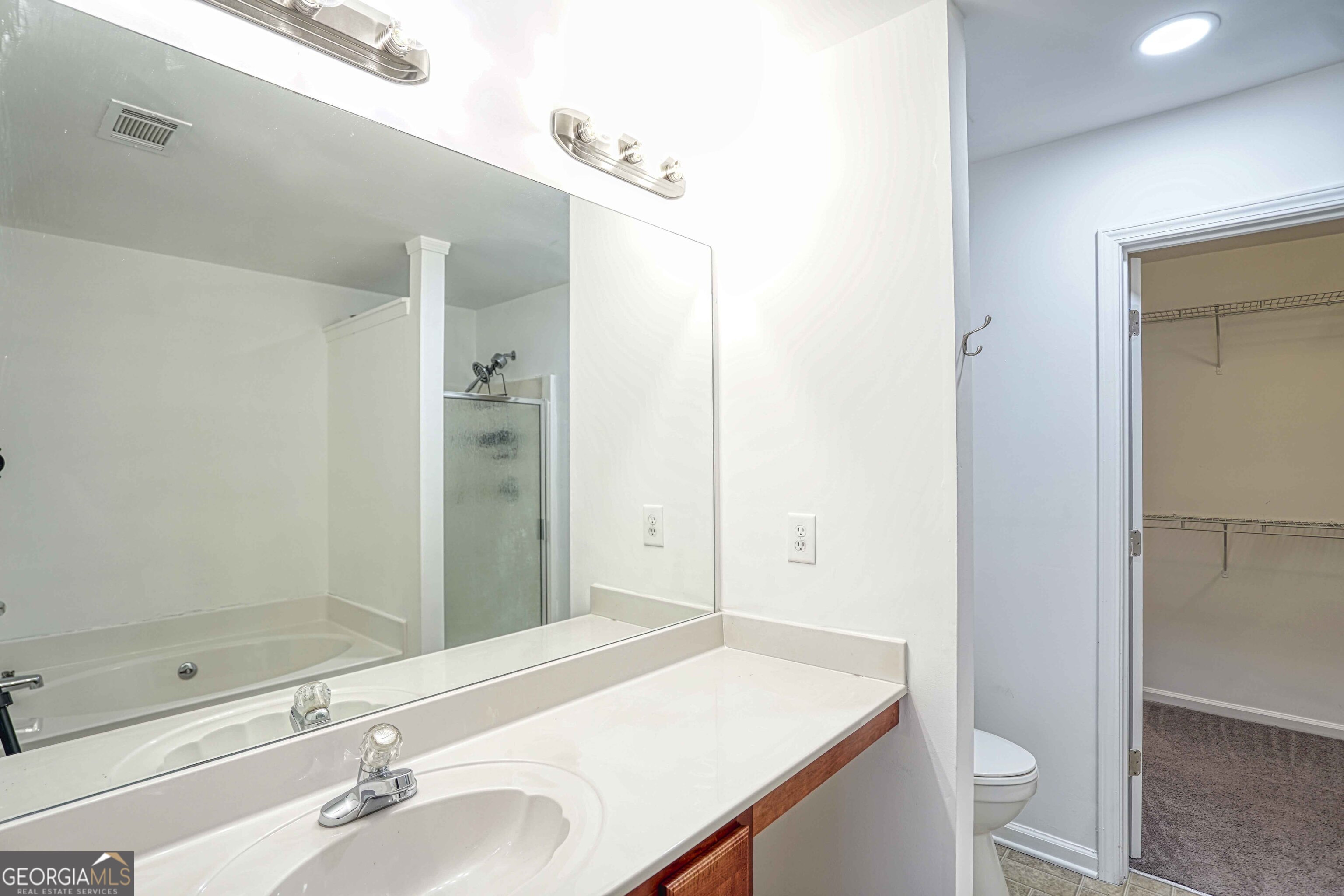 2158 Executive Drive Property Photo 34
