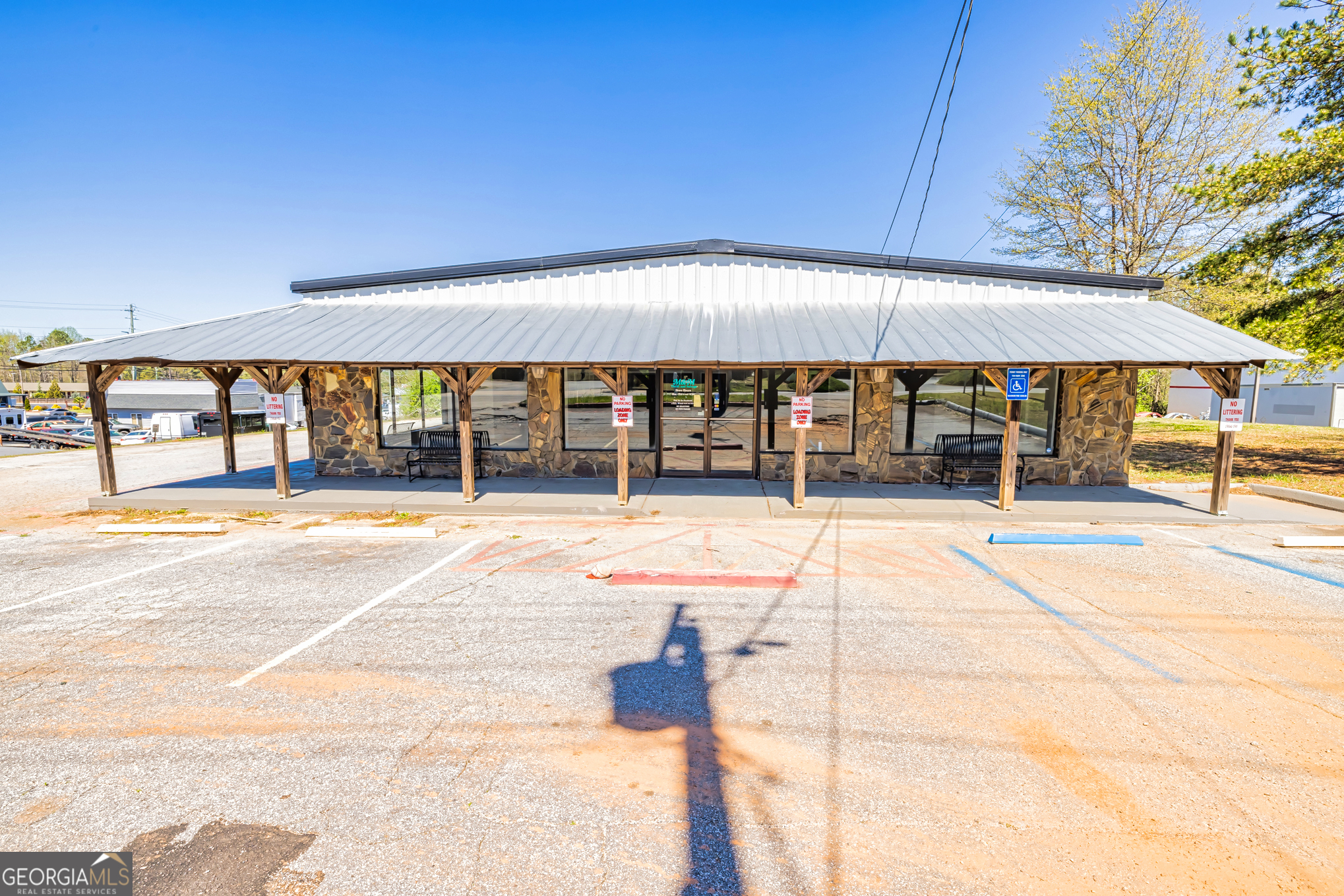 1517 Lucky Street Property Photo 1