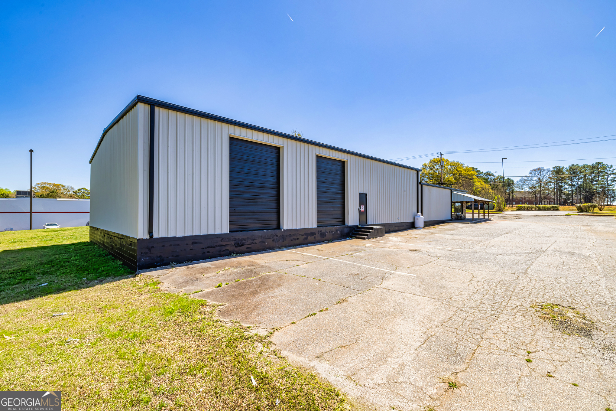 1517 Lucky Street Property Photo 4
