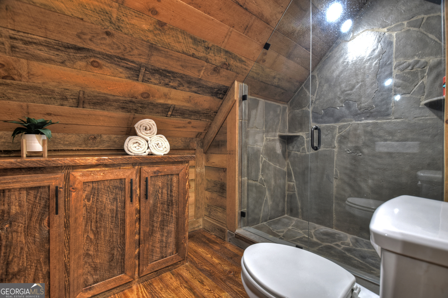 258 Forest Ridge Drive Property Photo 26