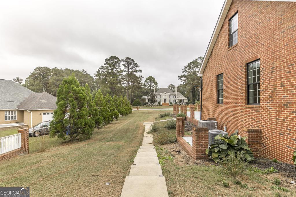 100 Parks Ridge Property Photo 14
