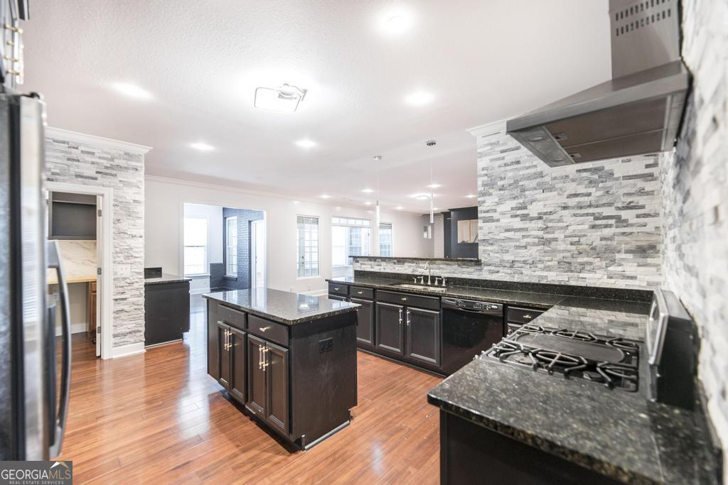100 Parks Ridge Property Photo 20