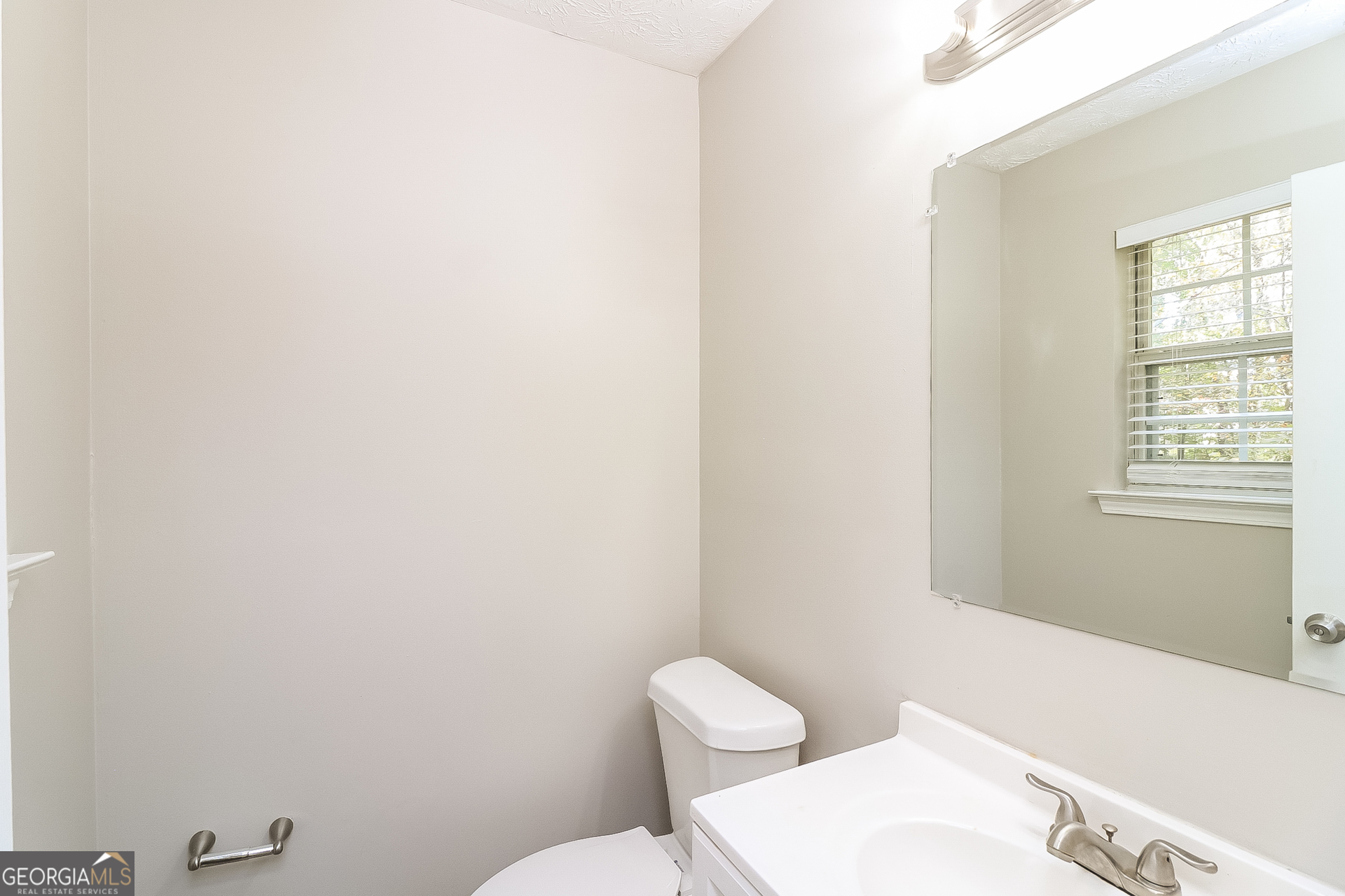 215 Shadow Wood Drive Property Photo 14