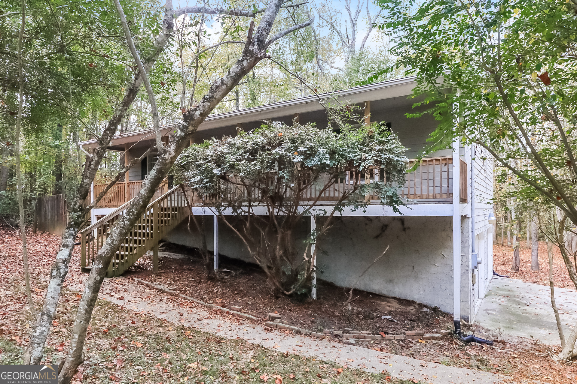 215 Shadow Wood Drive Property Photo 19