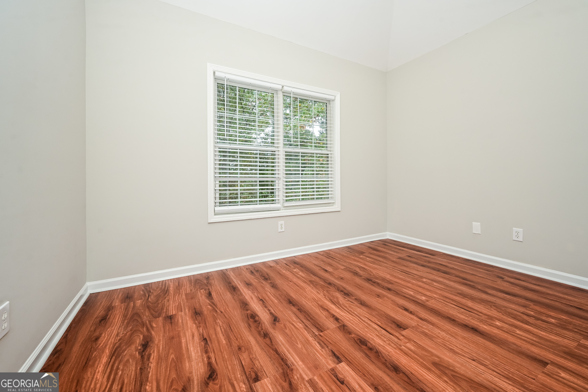 3033 Players Drive Property Photo 16