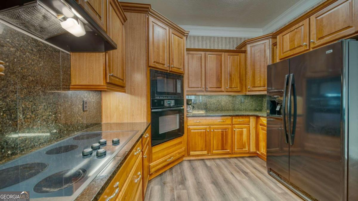 1688 Lakeview Drive 1a Drive Property Photo 13