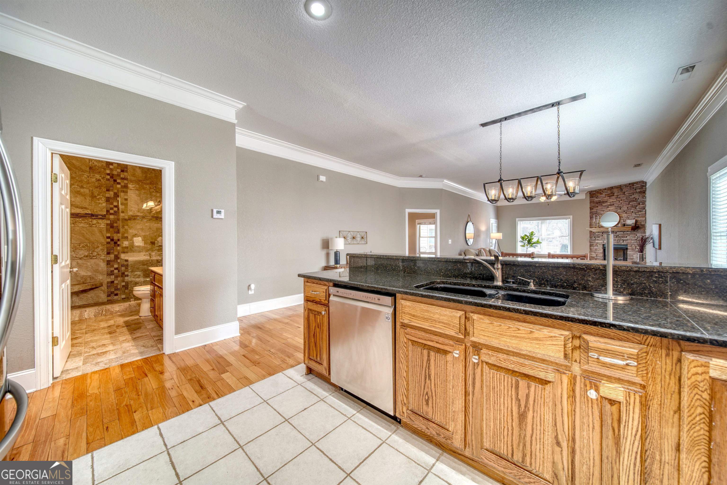 1649d Lakeview Drive Property Photo 16
