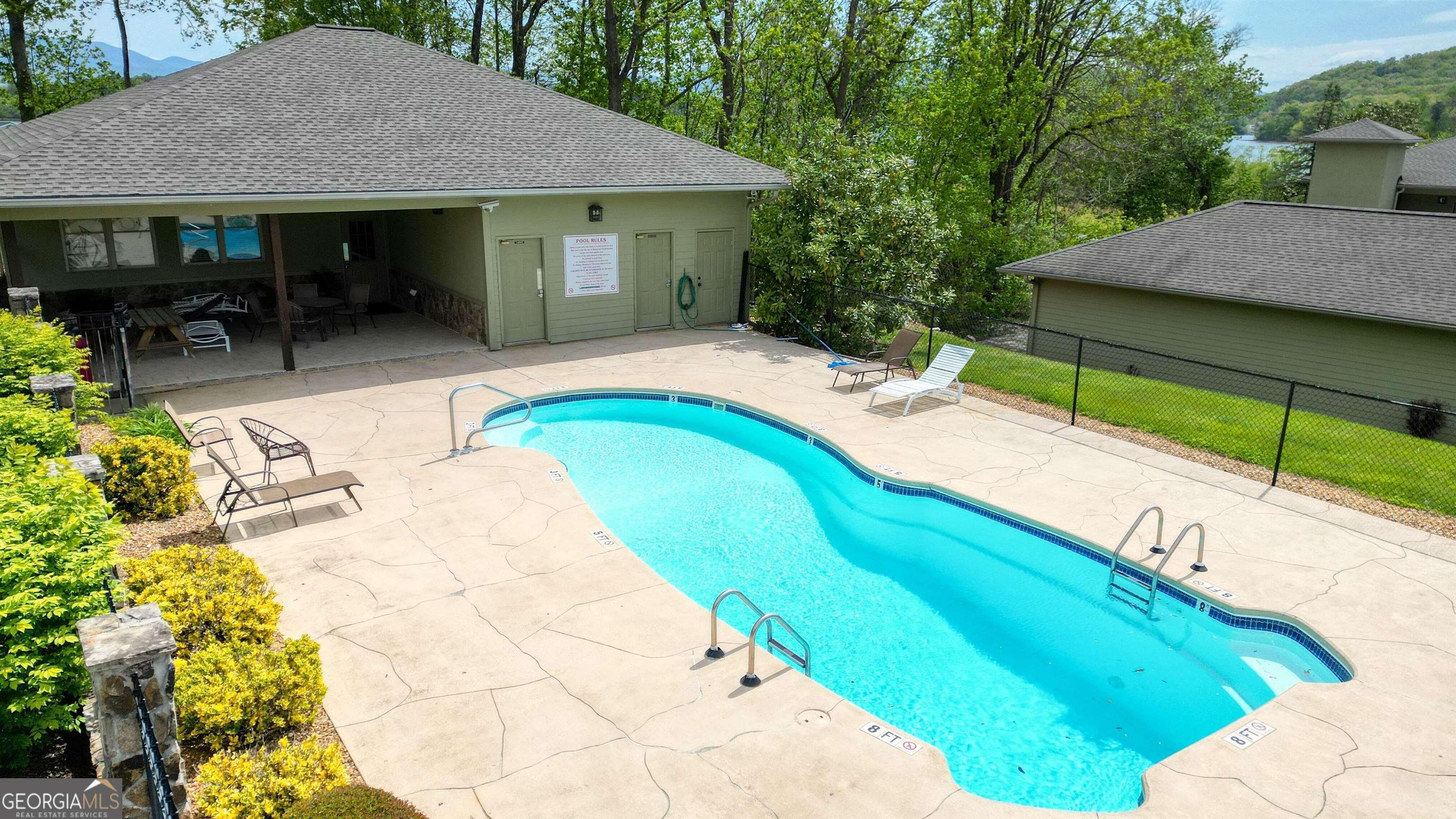 1649d Lakeview Drive Property Photo 32