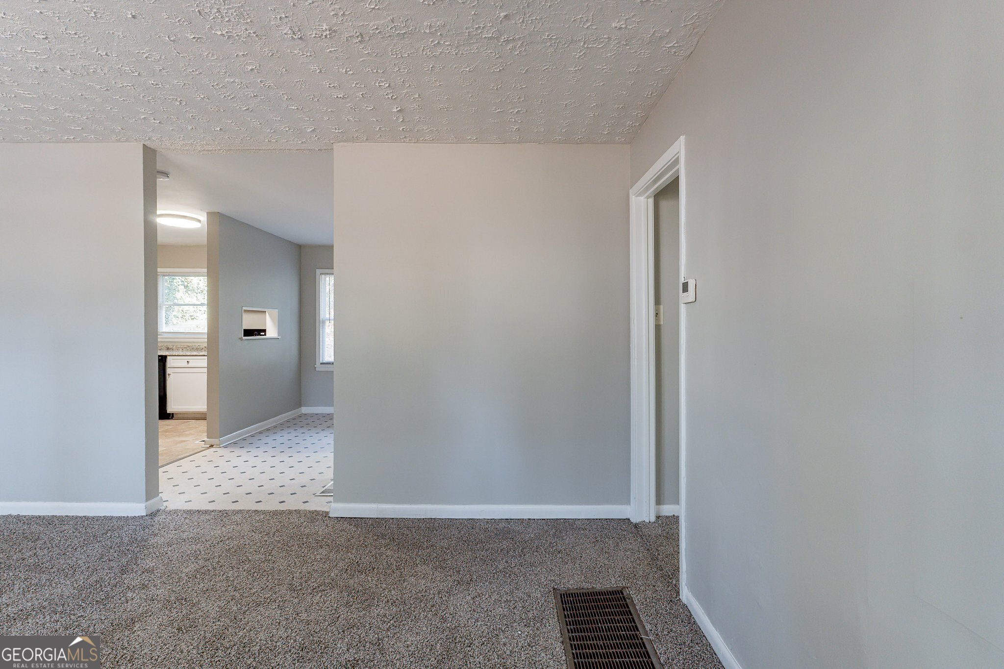 2196 Swallow Circle Se Property Photo 9