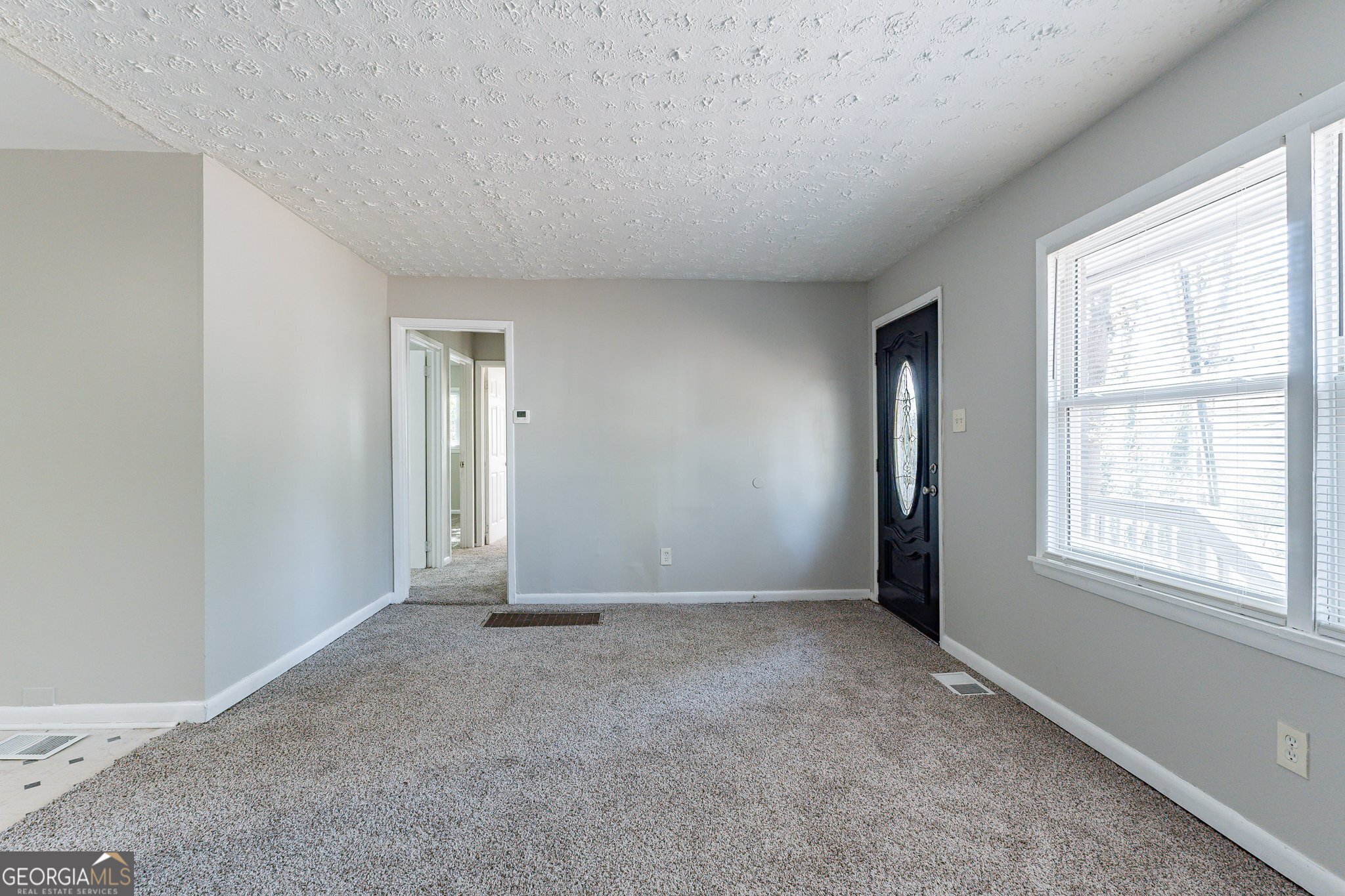 2196 Swallow Circle Se Property Photo 10