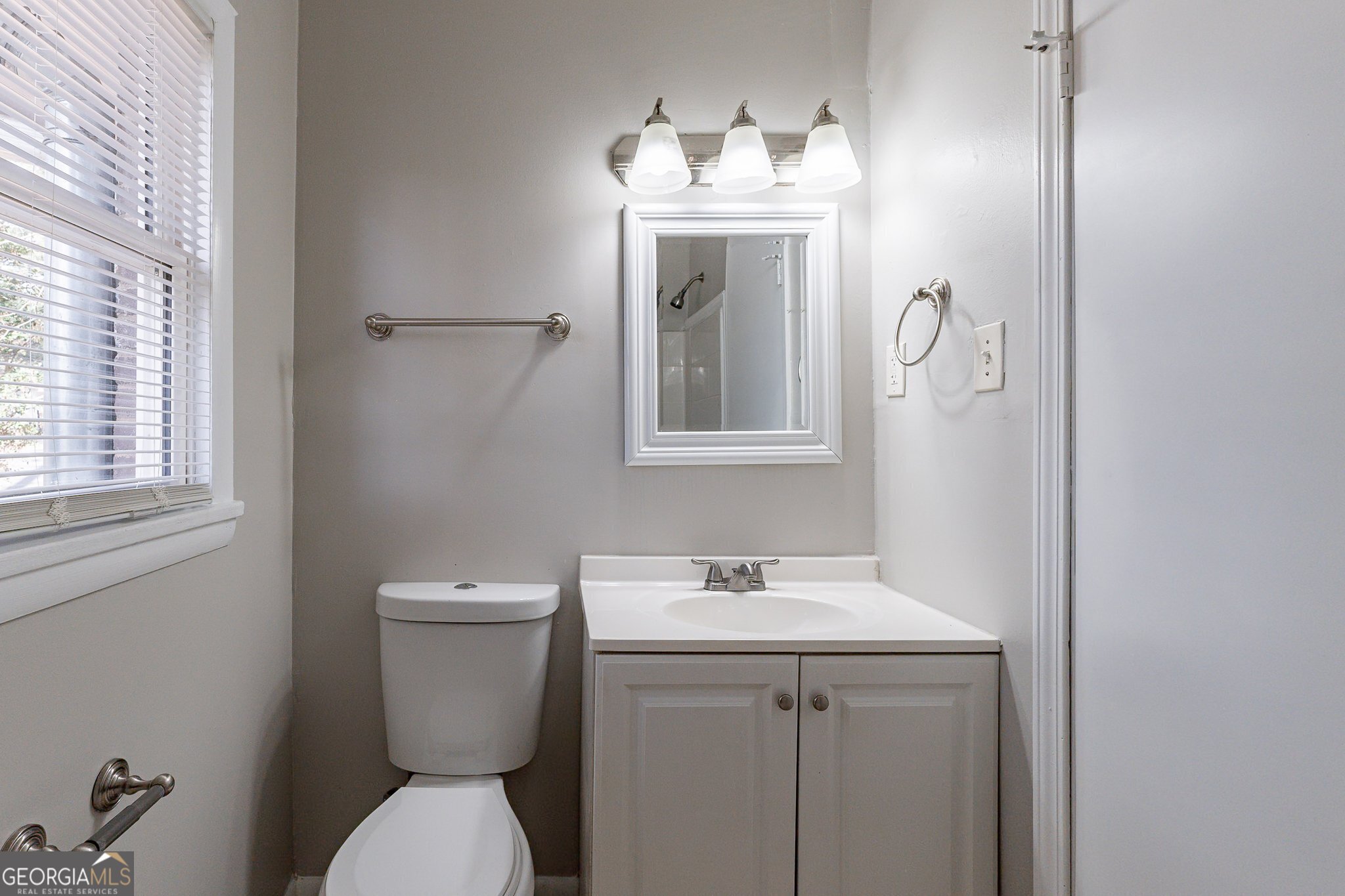 2196 Swallow Circle Se Property Photo 14