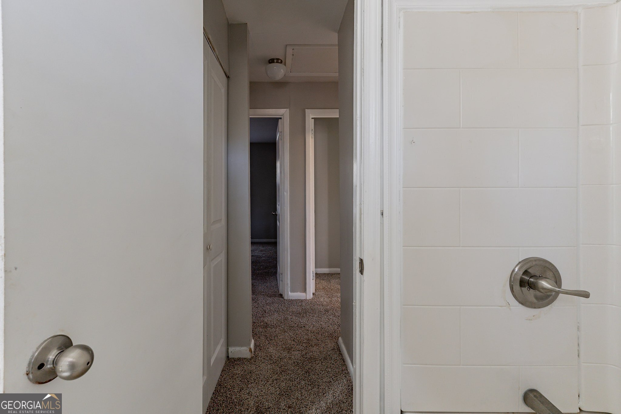 2196 Swallow Circle Se Property Photo 15