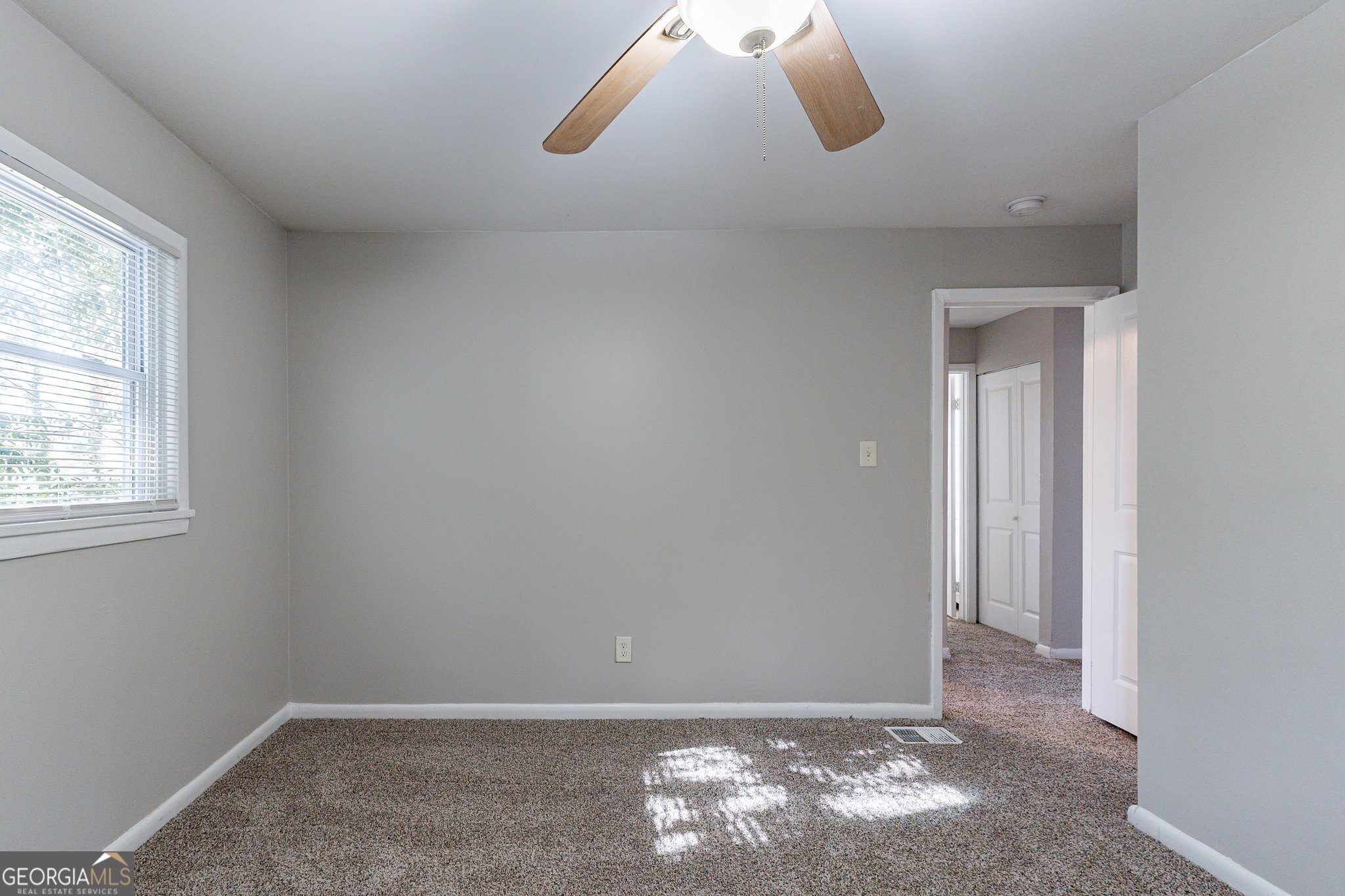 2196 Swallow Circle Se Property Photo 17