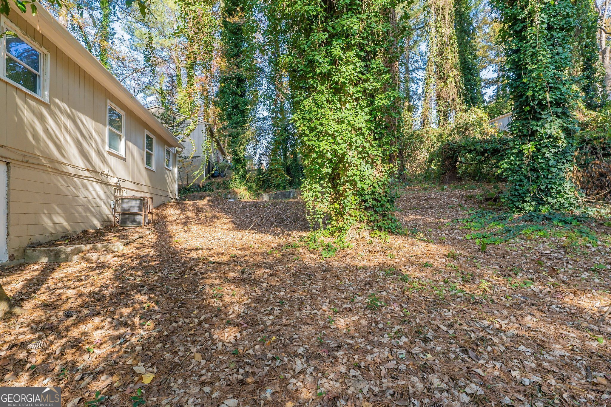 2196 Swallow Circle Se Property Photo 25