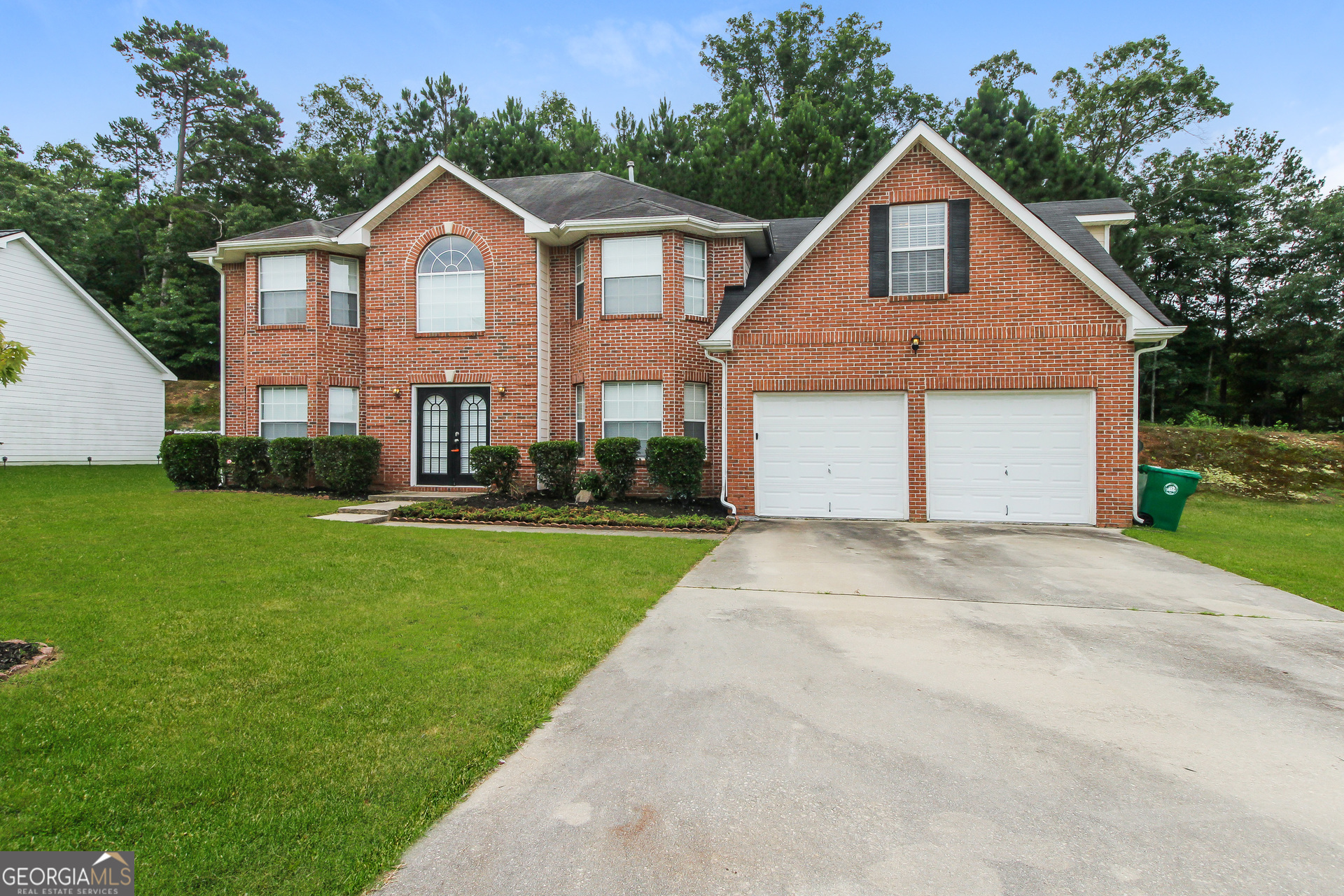 6899 Dalehollow Drive Property Photo 1