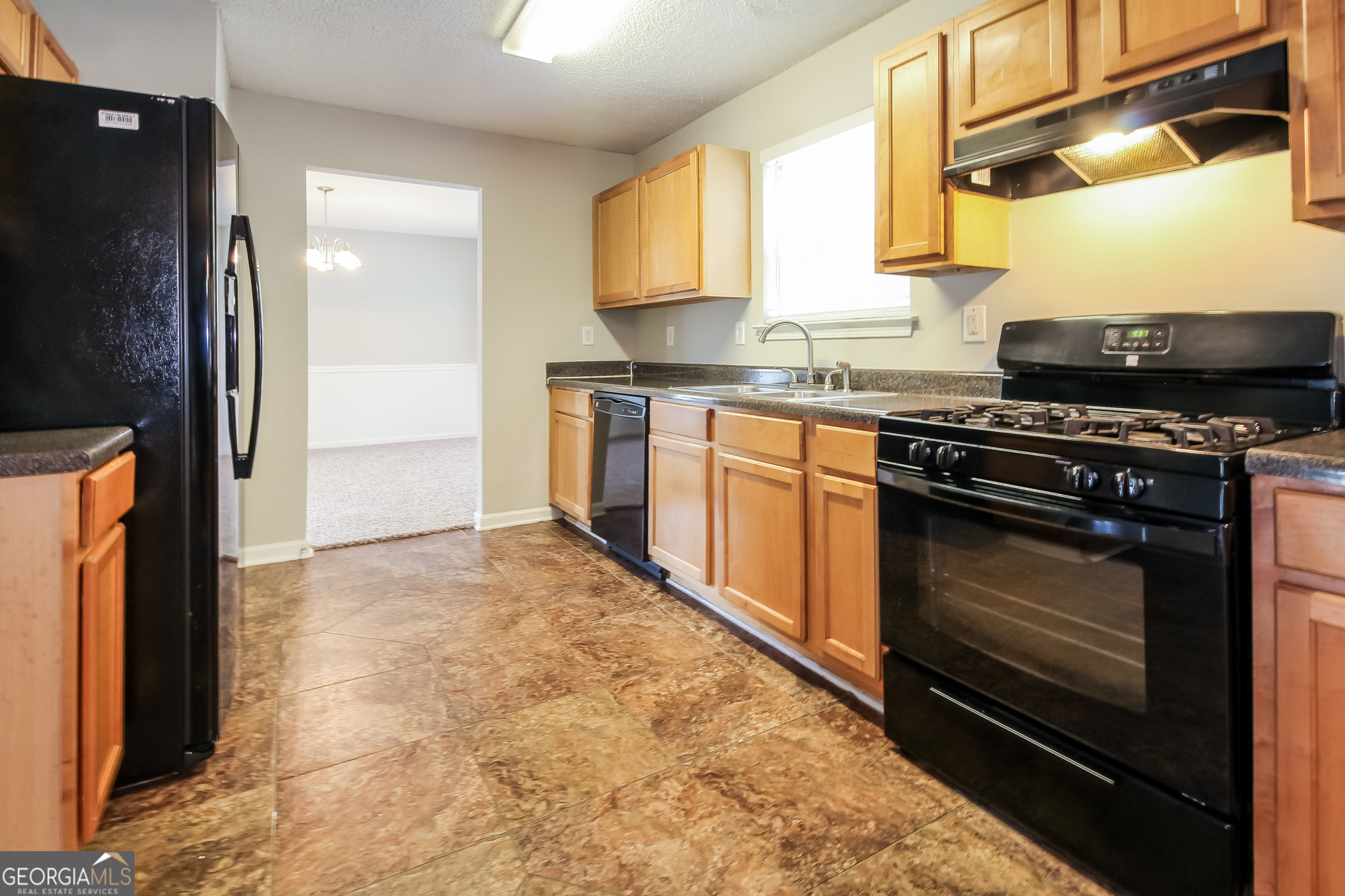 6899 Dalehollow Drive Property Photo 5