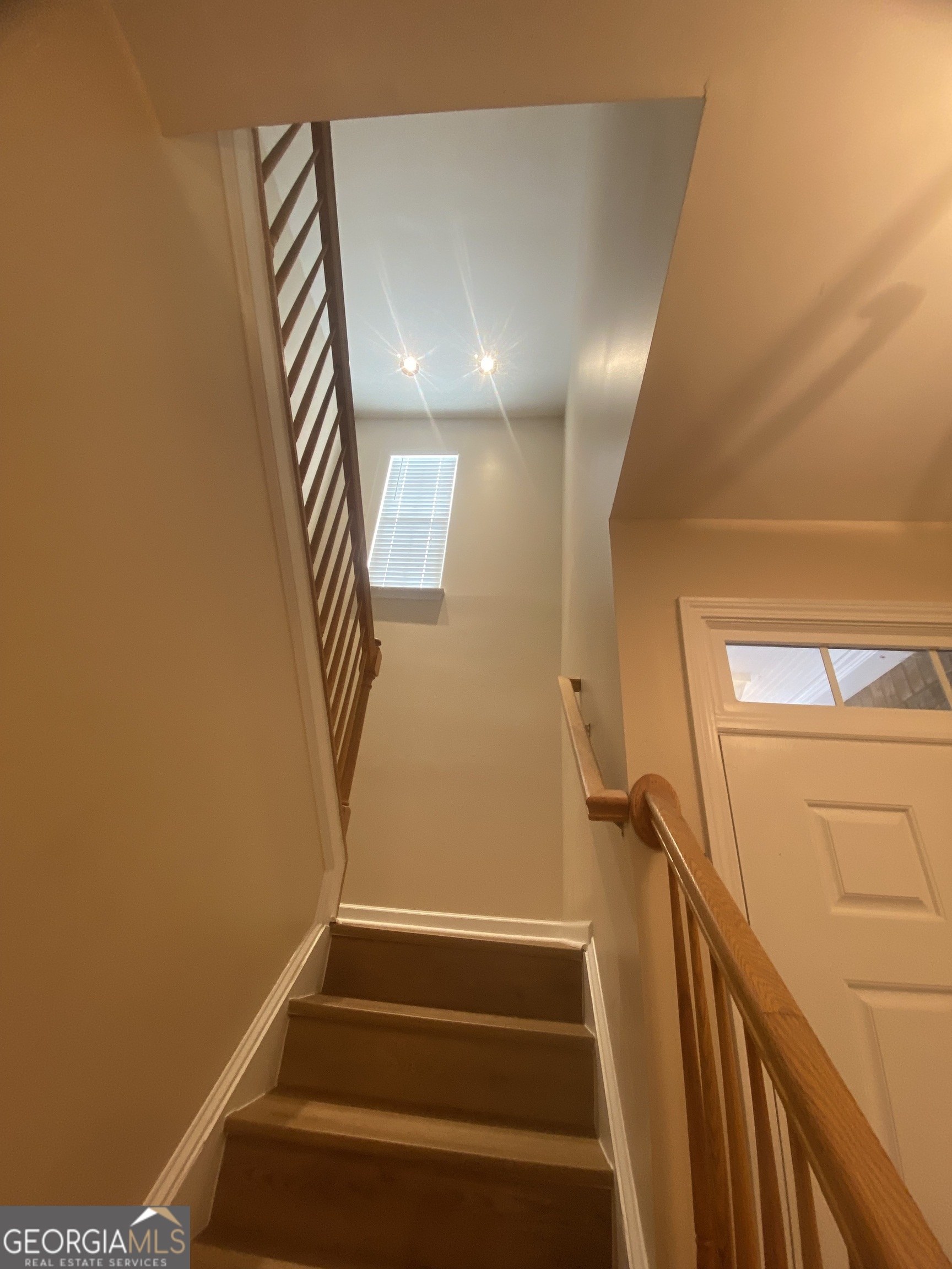 3441 Fernview Drive Property Photo 3