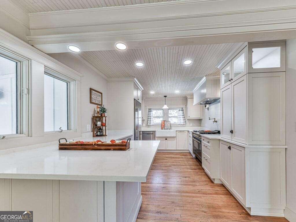887 Old Canton Road Property Photo 10