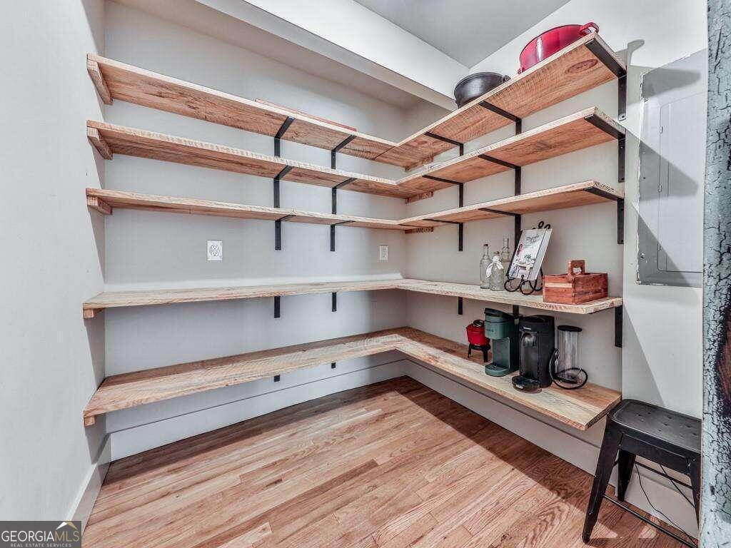 887 Old Canton Road Property Photo 25