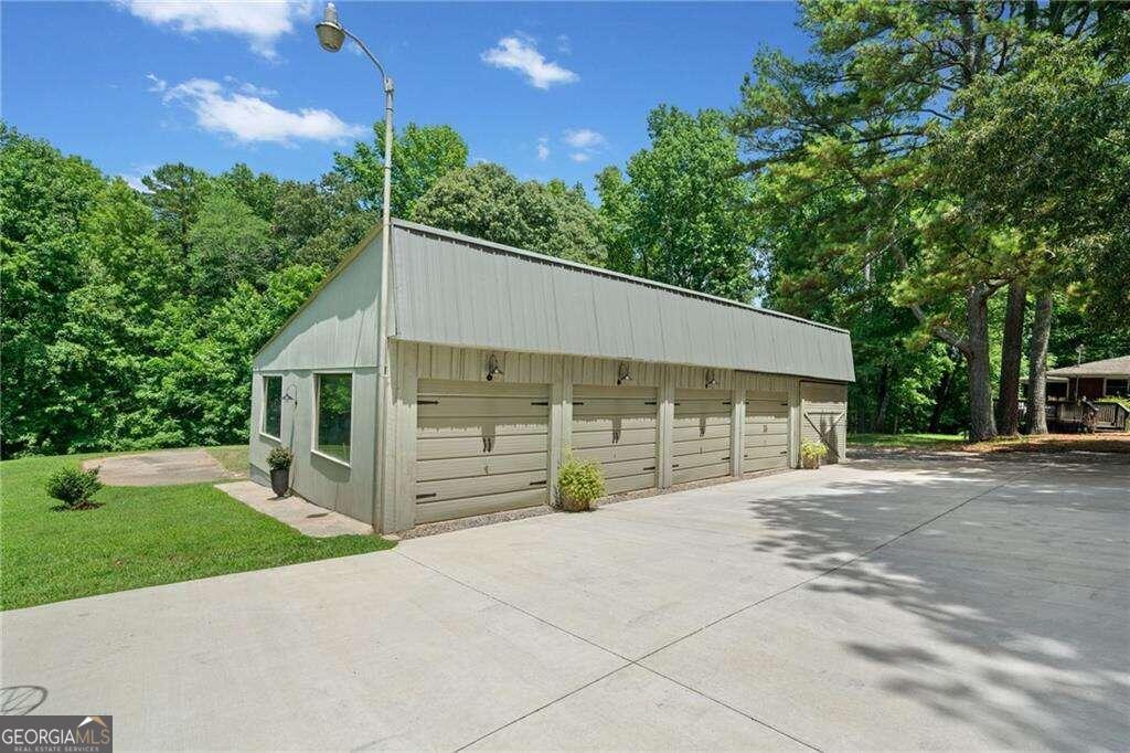 887 Old Canton Road Property Photo 27