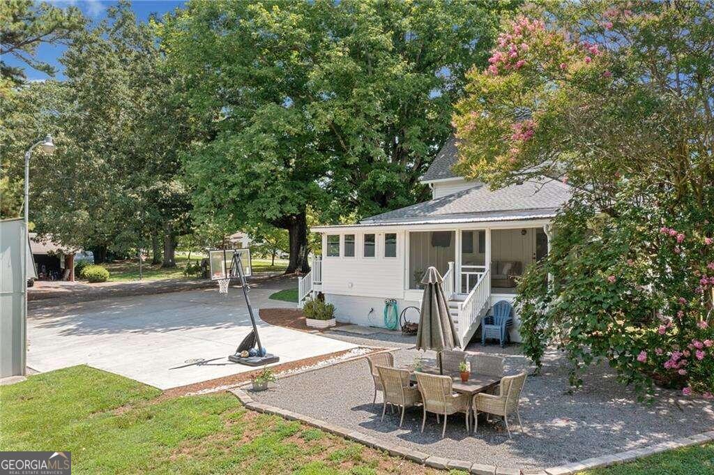 887 Old Canton Road Property Photo 32