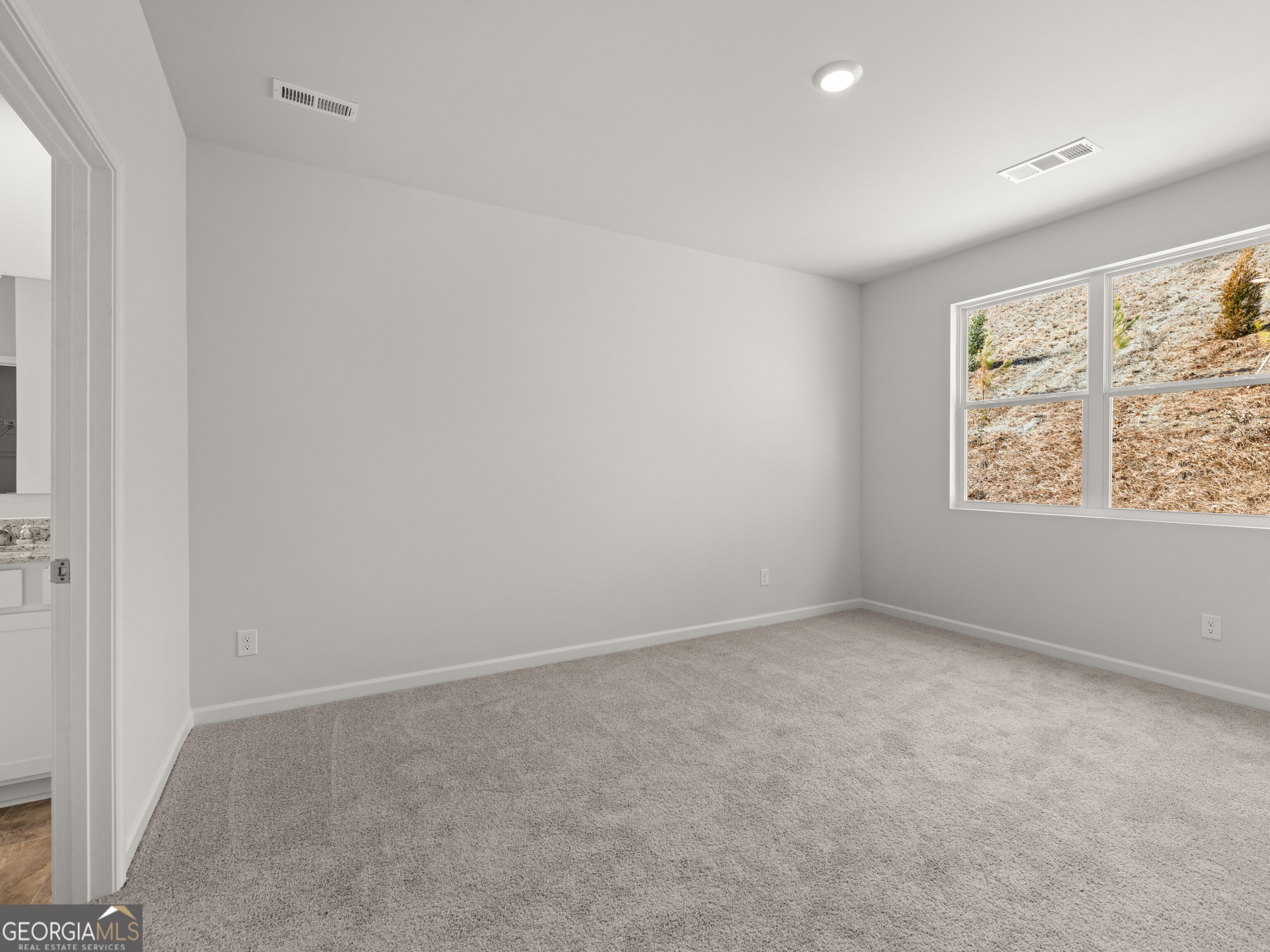 107 Landsdowne Way Property Photo 15
