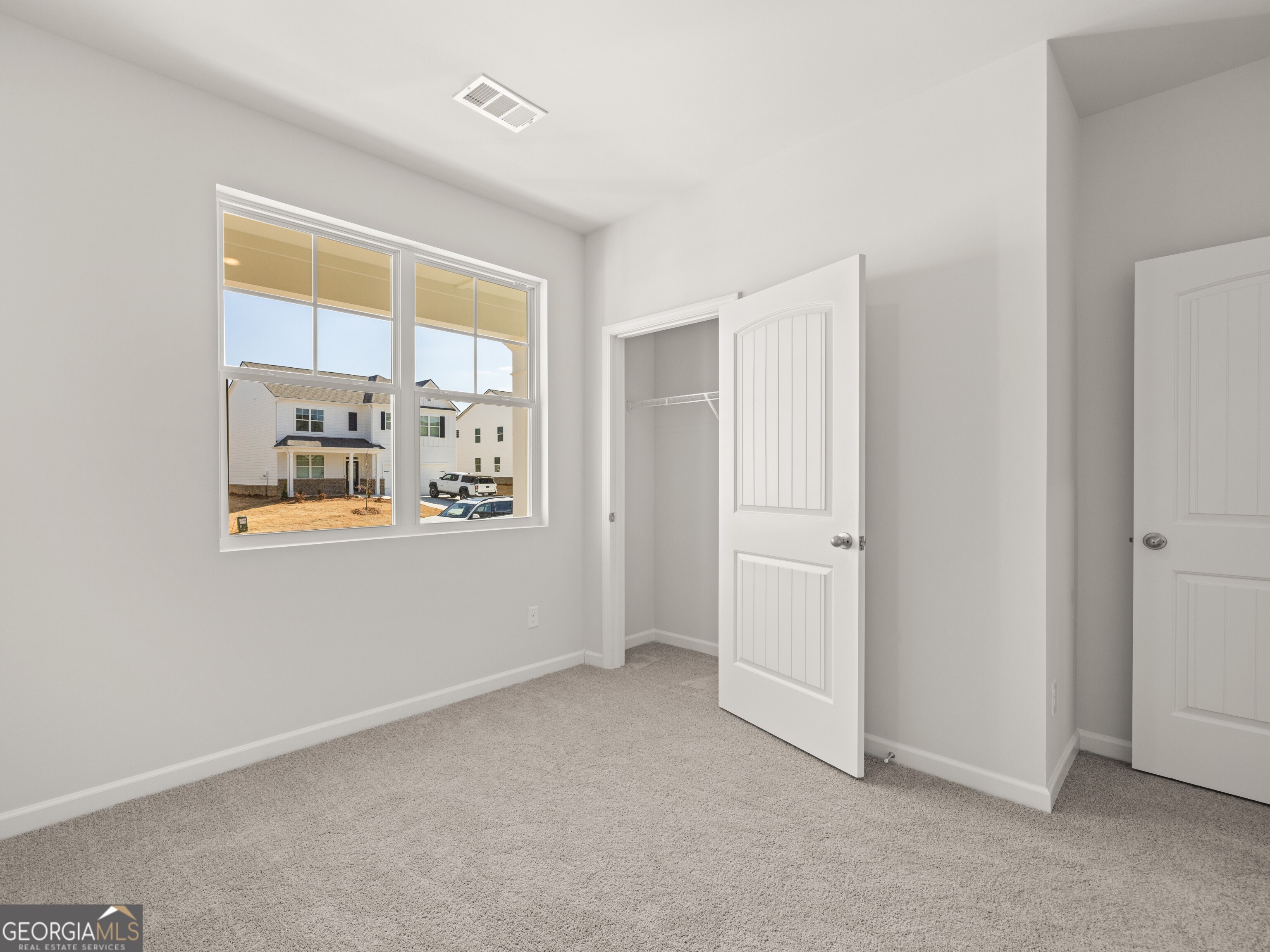 107 Landsdowne Way Property Photo 19