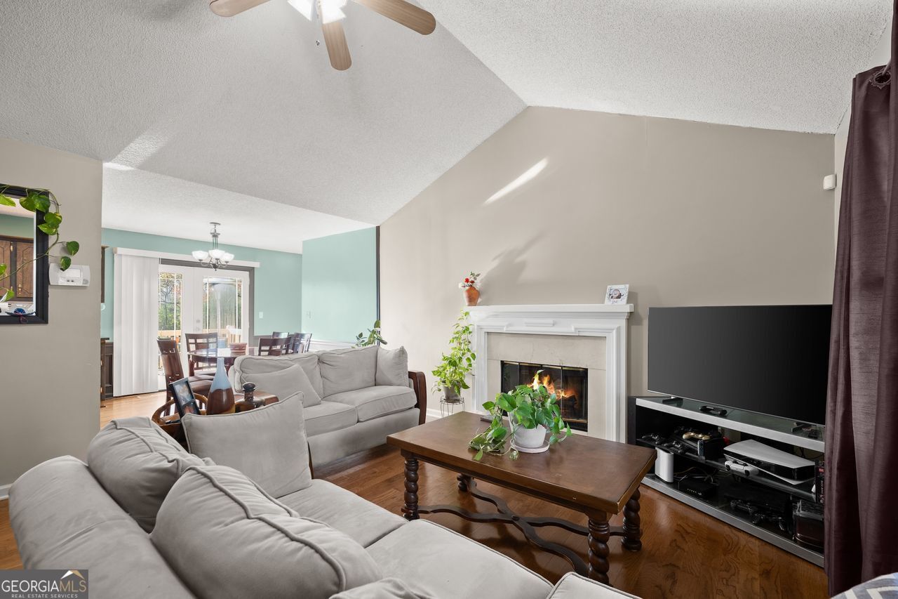 606 Etowah River Road Property Photo 5