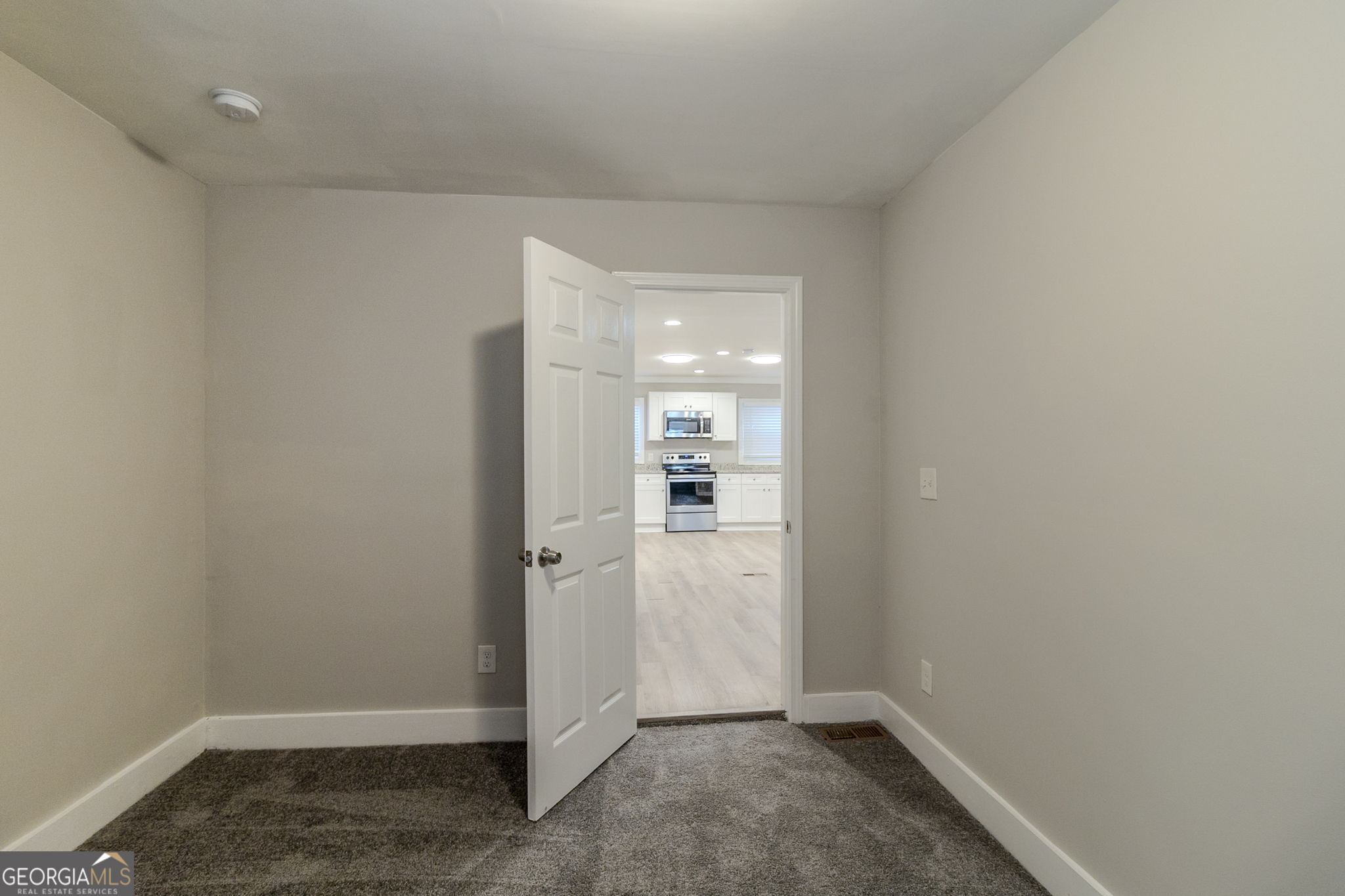 3152 Delmar Lane Nw Property Photo 25
