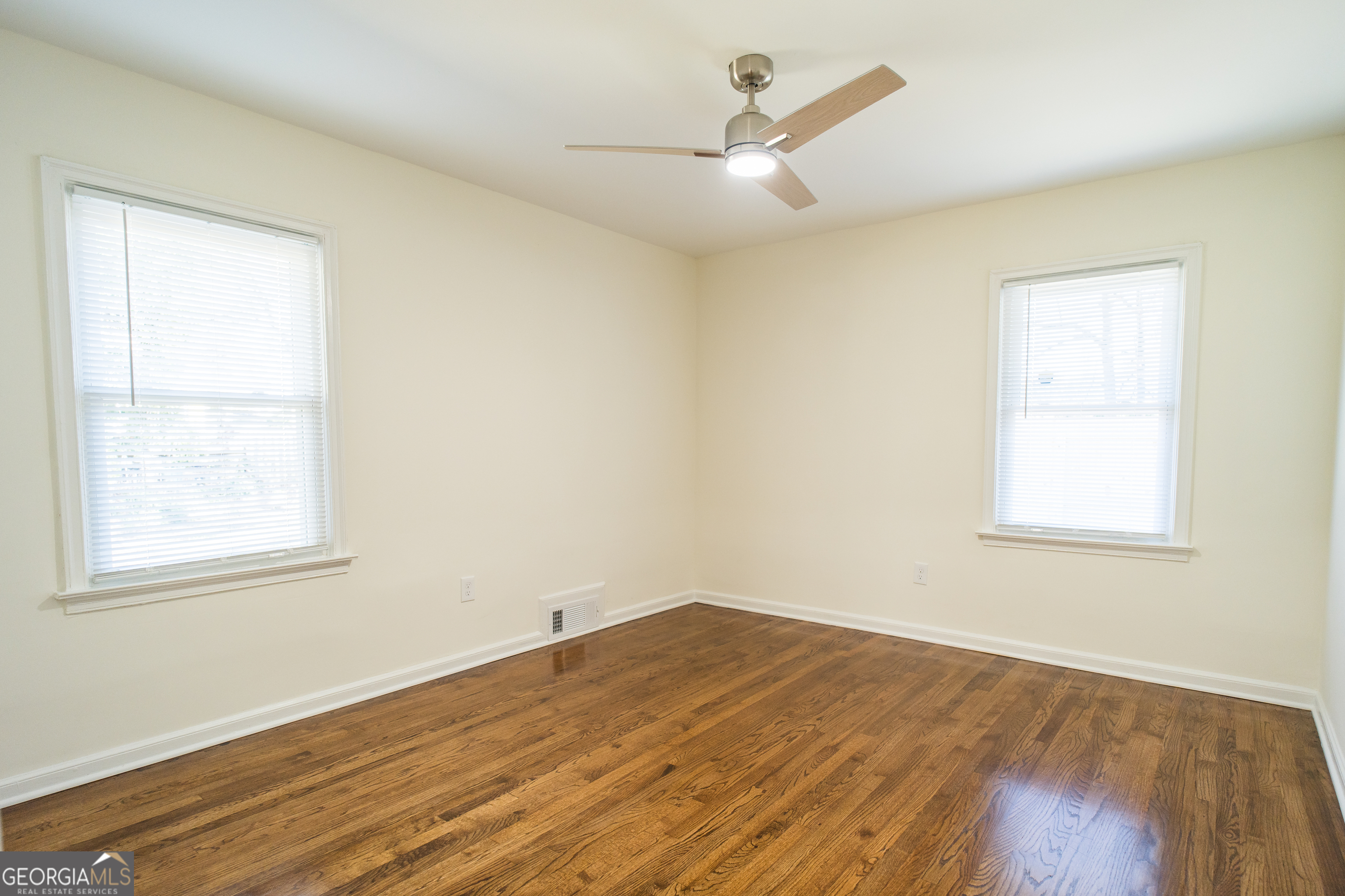 921 Byron Drive Sw Property Photo 23