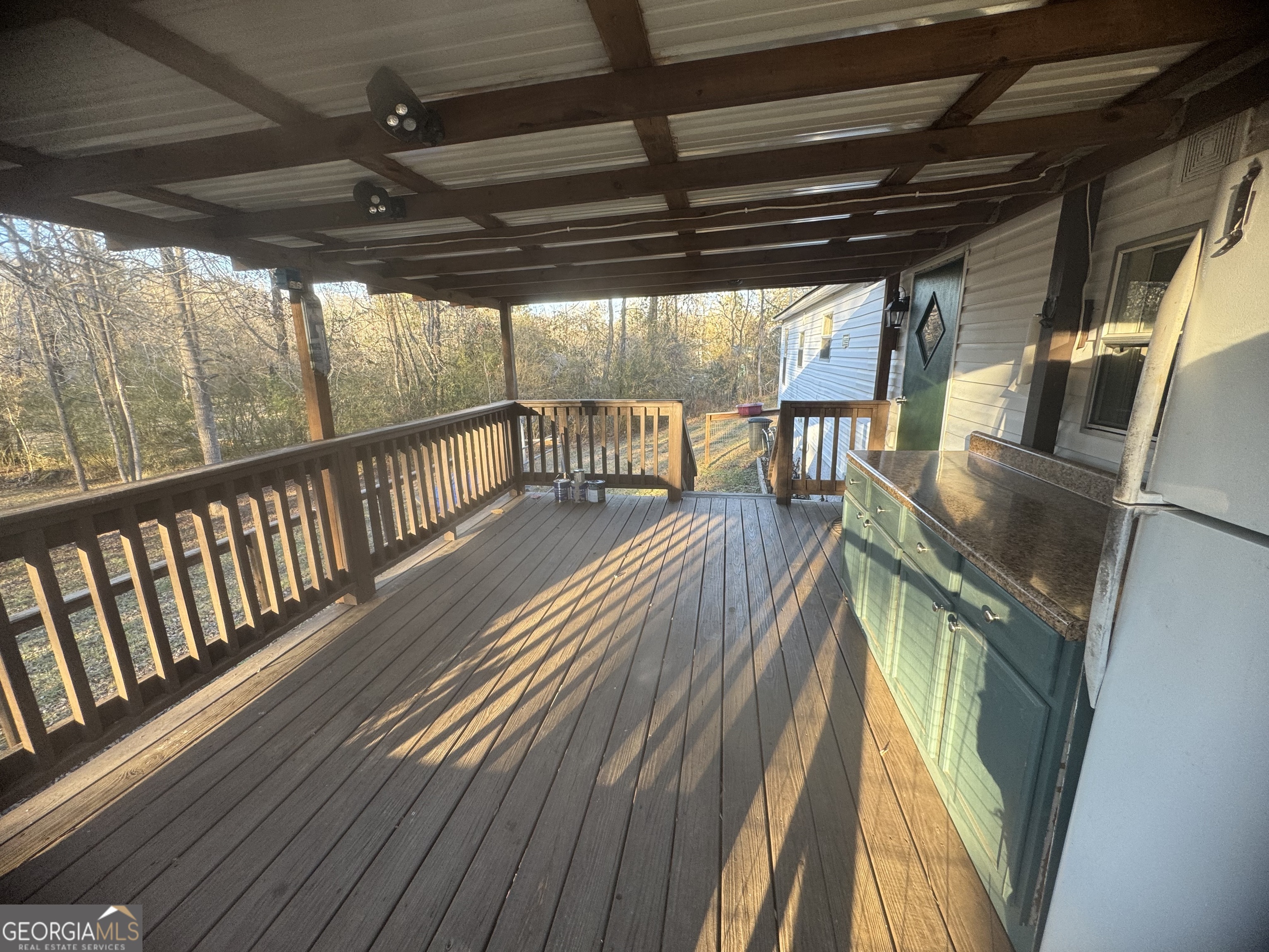 196 River Oak Drive Property Photo 8
