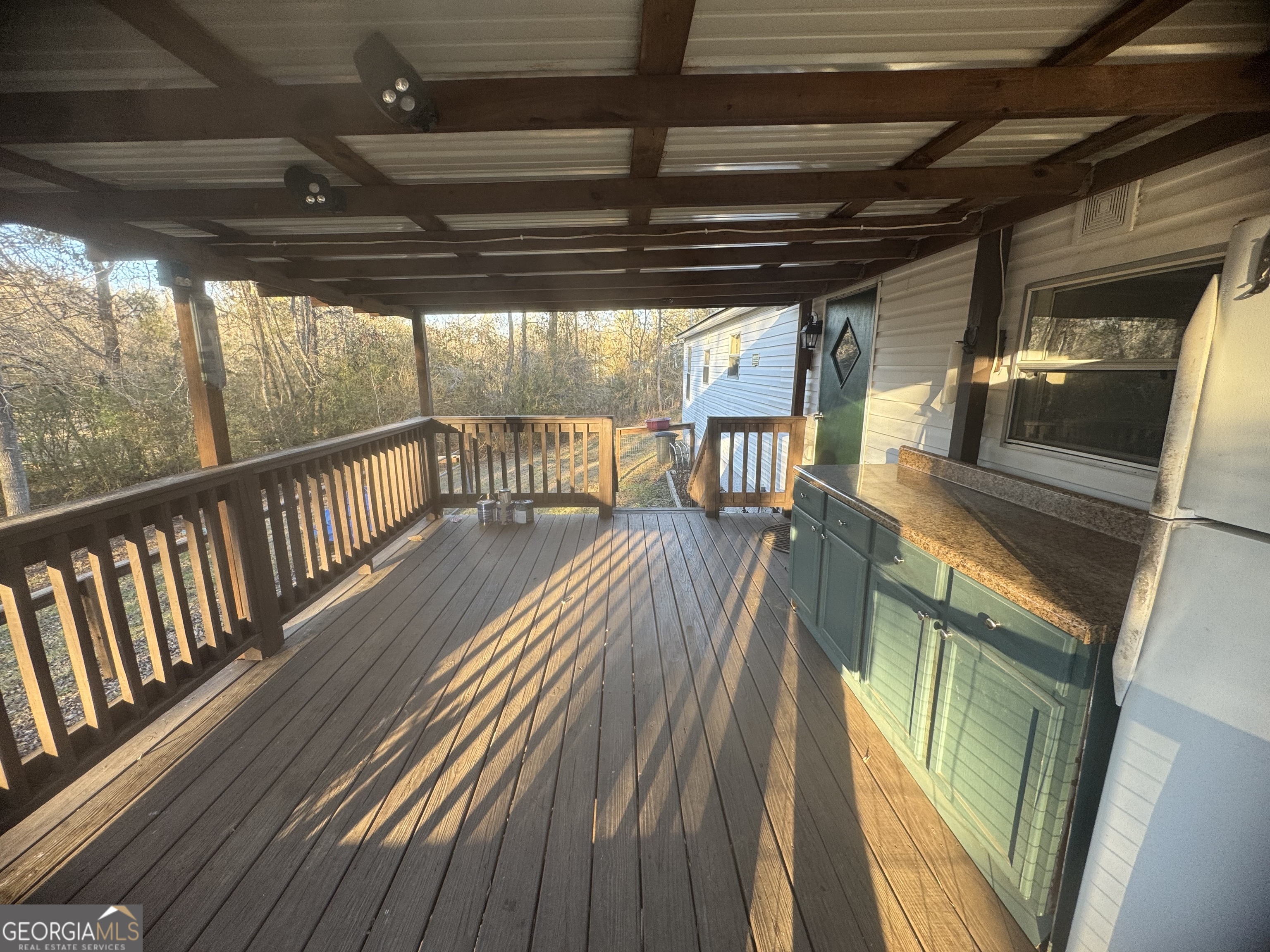 196 River Oak Drive Property Photo 9