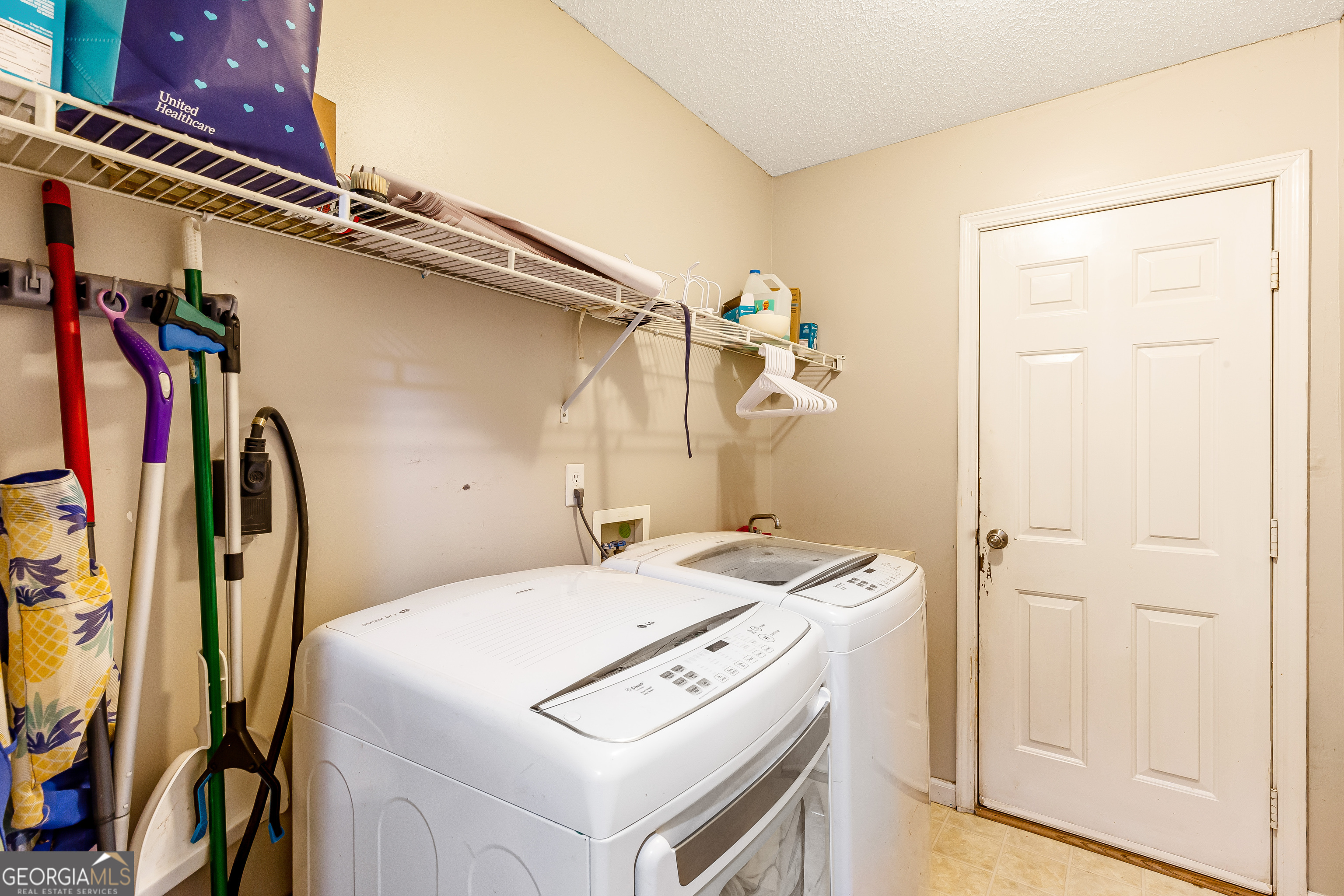 7840 Highway 101 N Property Photo 17