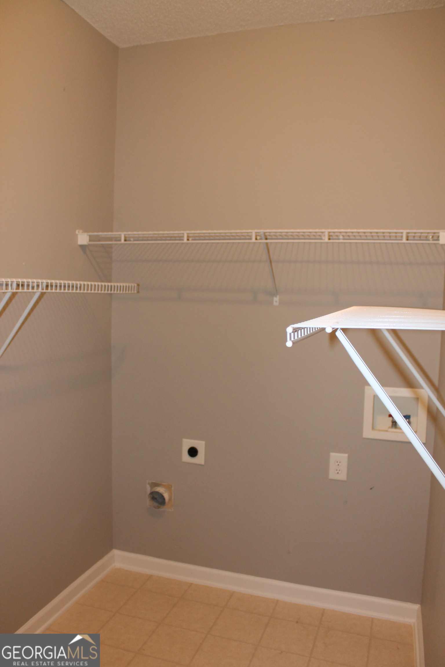 175 Camry Lane Property Photo 26